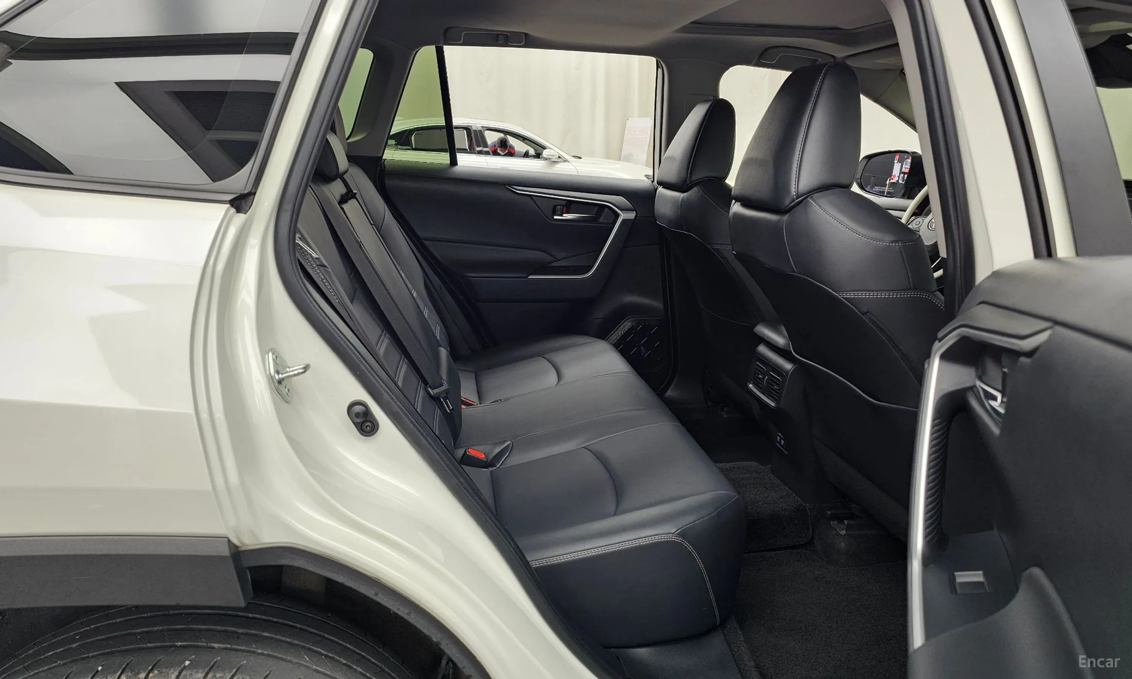 Toyota RAV4 5th Generation превью 11