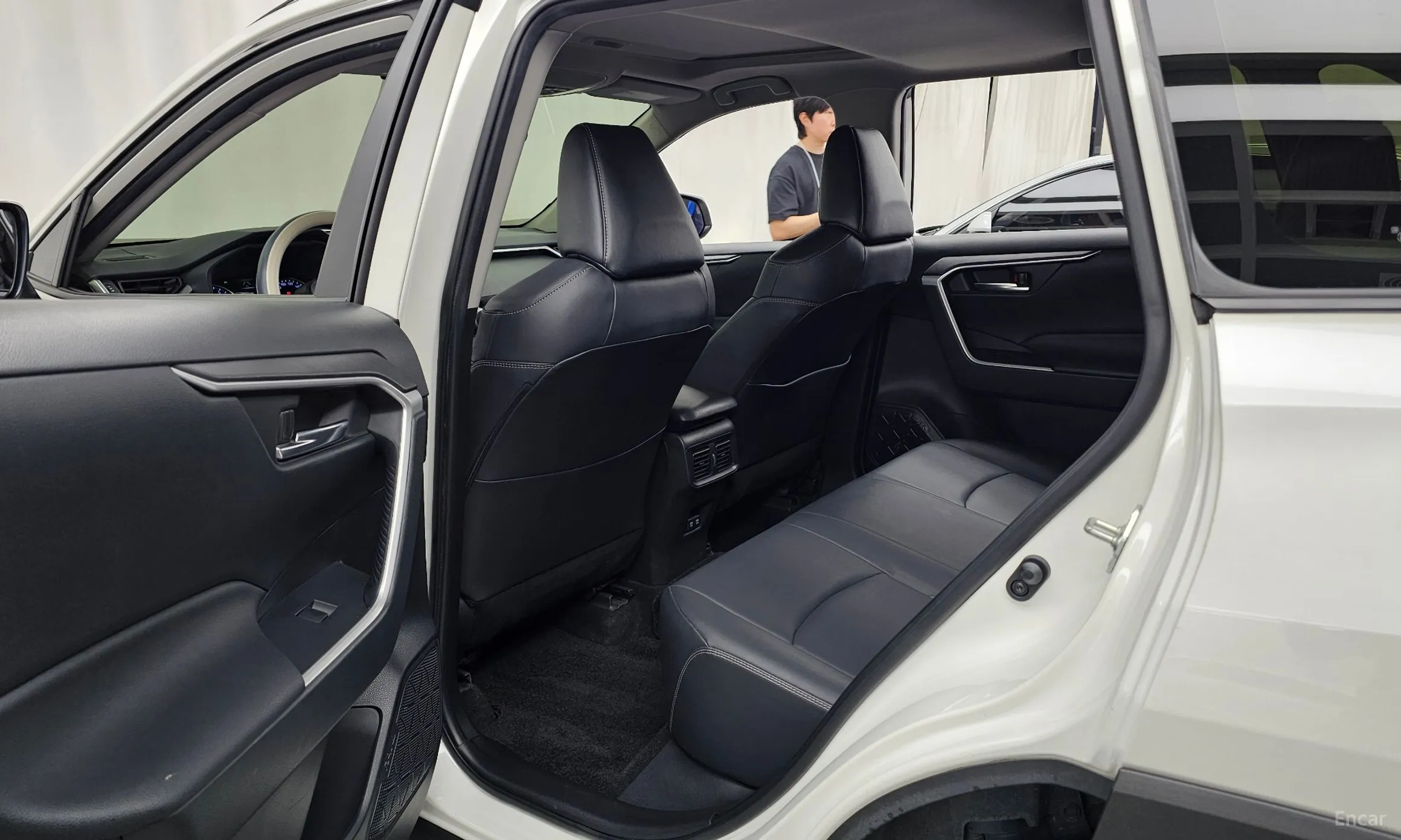 Toyota RAV4 5th Generation превью 12