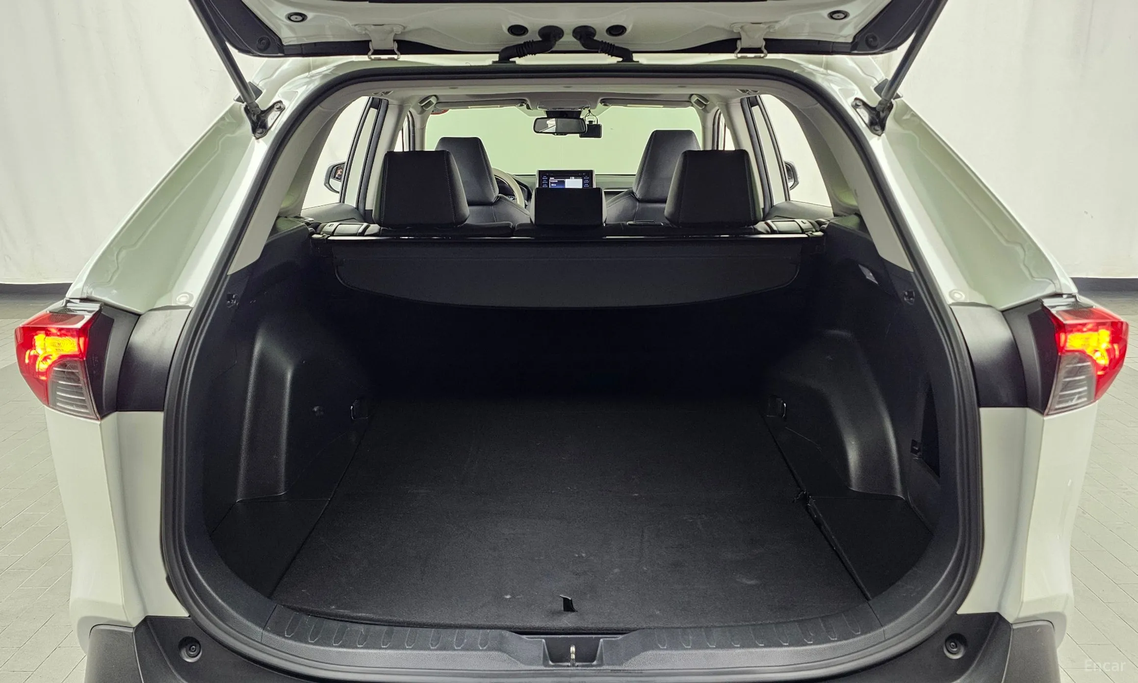Toyota RAV4 5th Generation превью 17