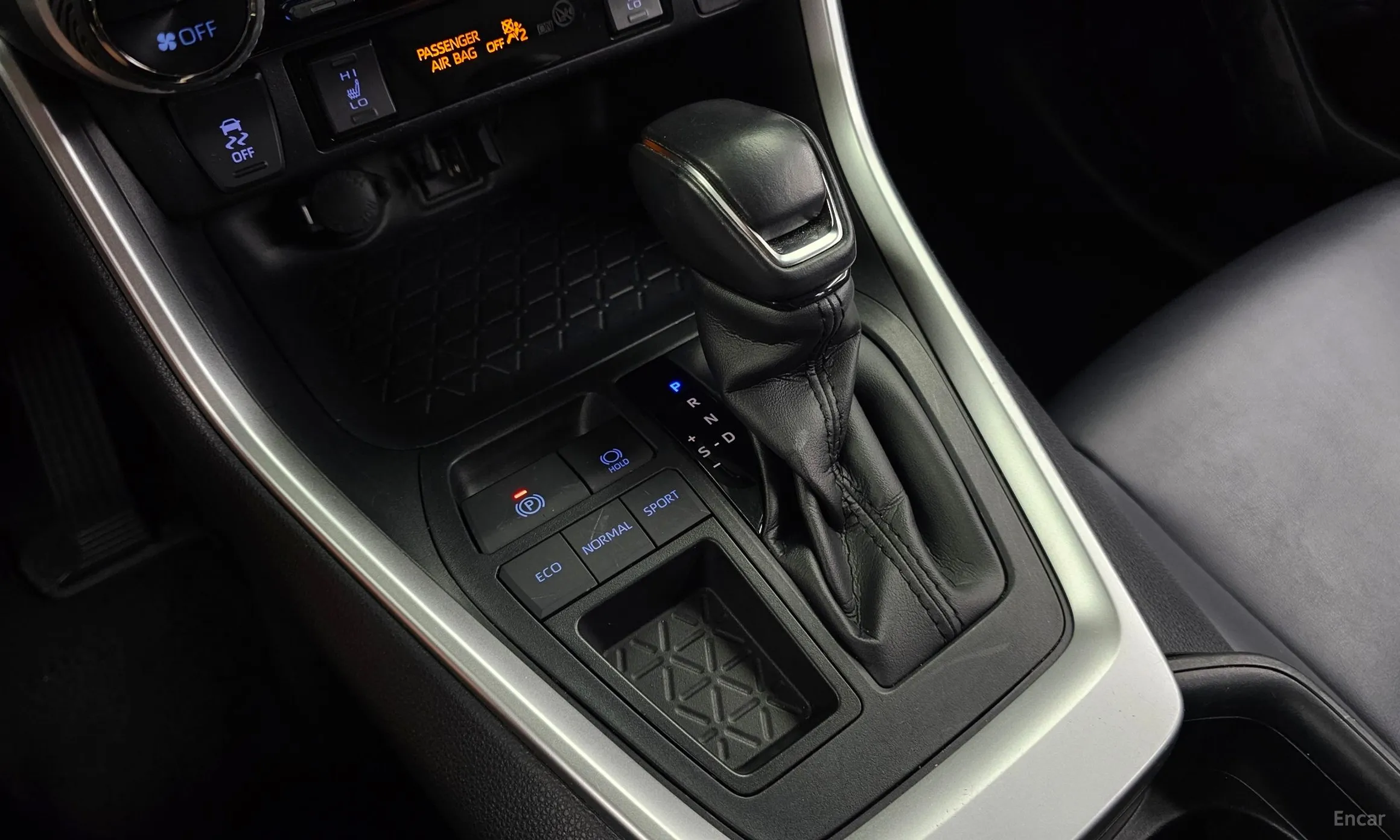Toyota RAV4 5th Generation превью 9