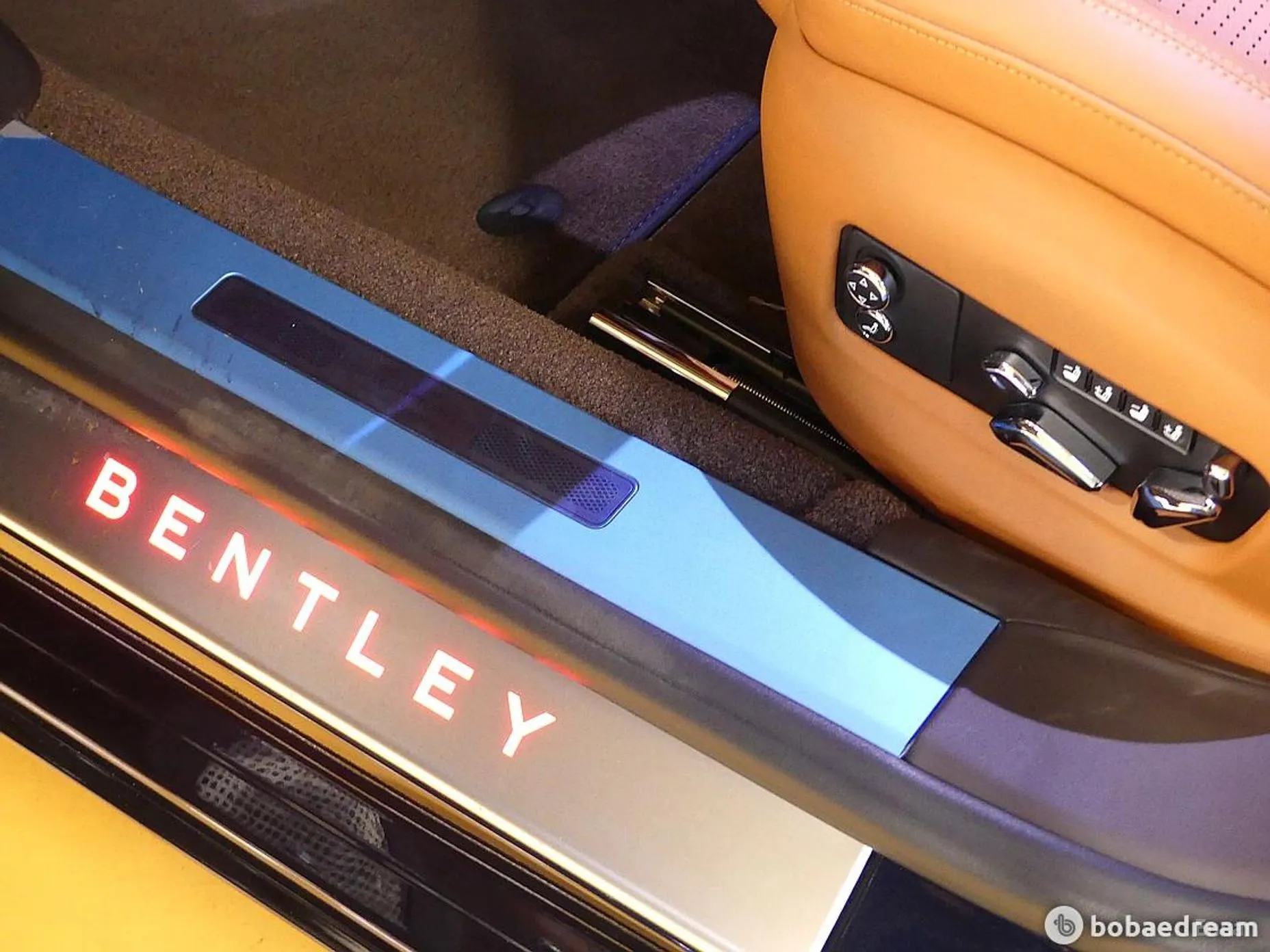 Bentley Flying Spur 3rd Generation превью 12