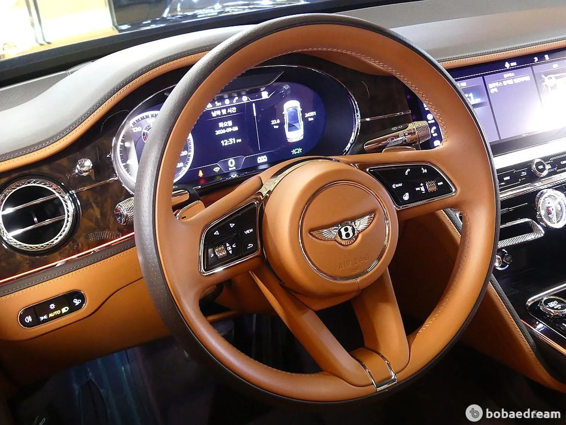 Bentley Flying Spur 3rd Generation превью 13
