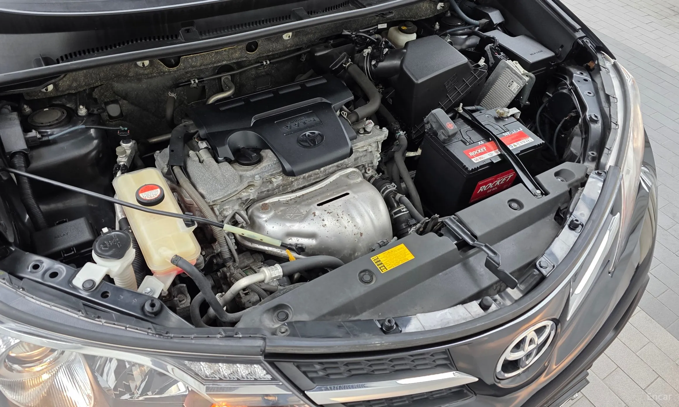 Toyota RAV4 превью 6