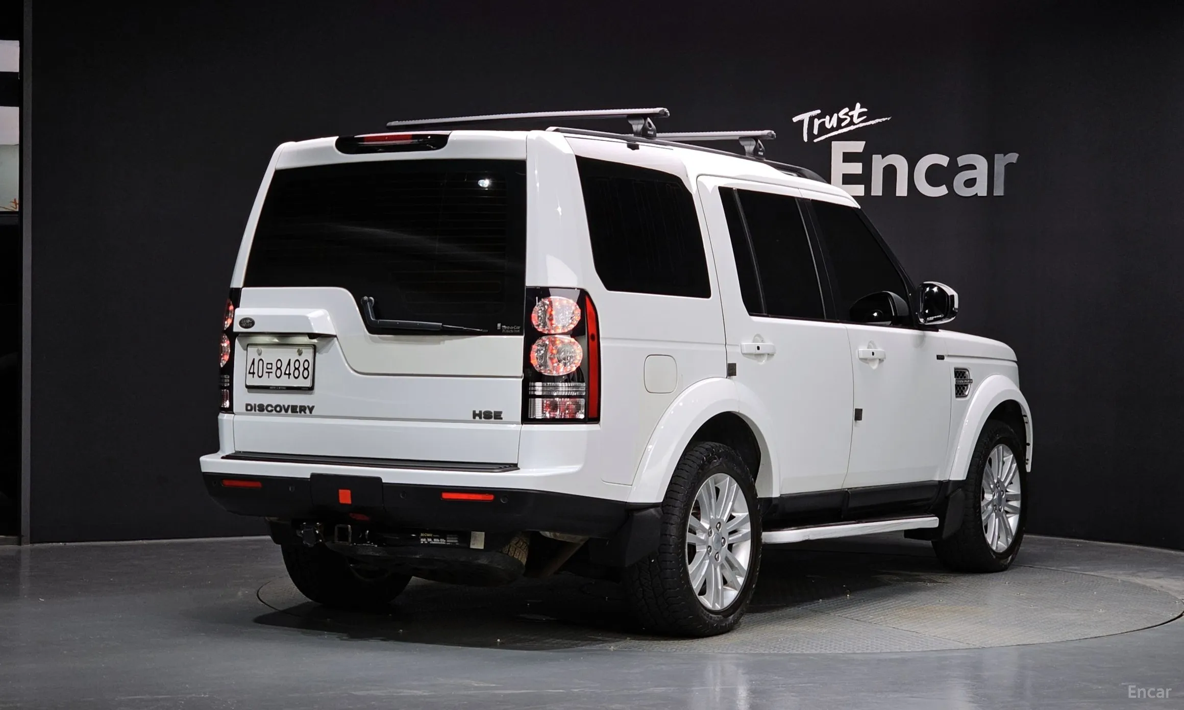 Land Rover Discovery 4
