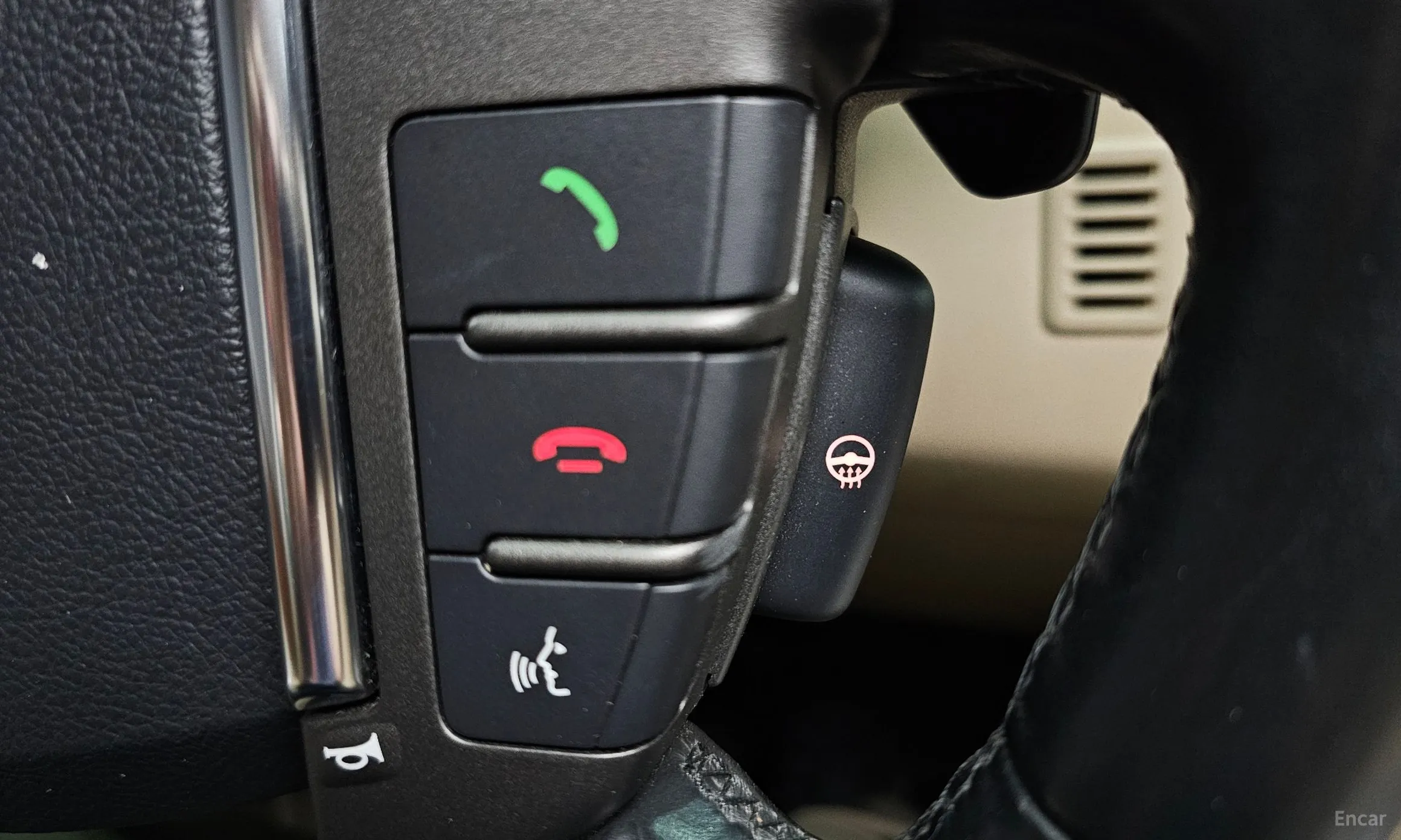 Land Rover Discovery 4 превью 17
