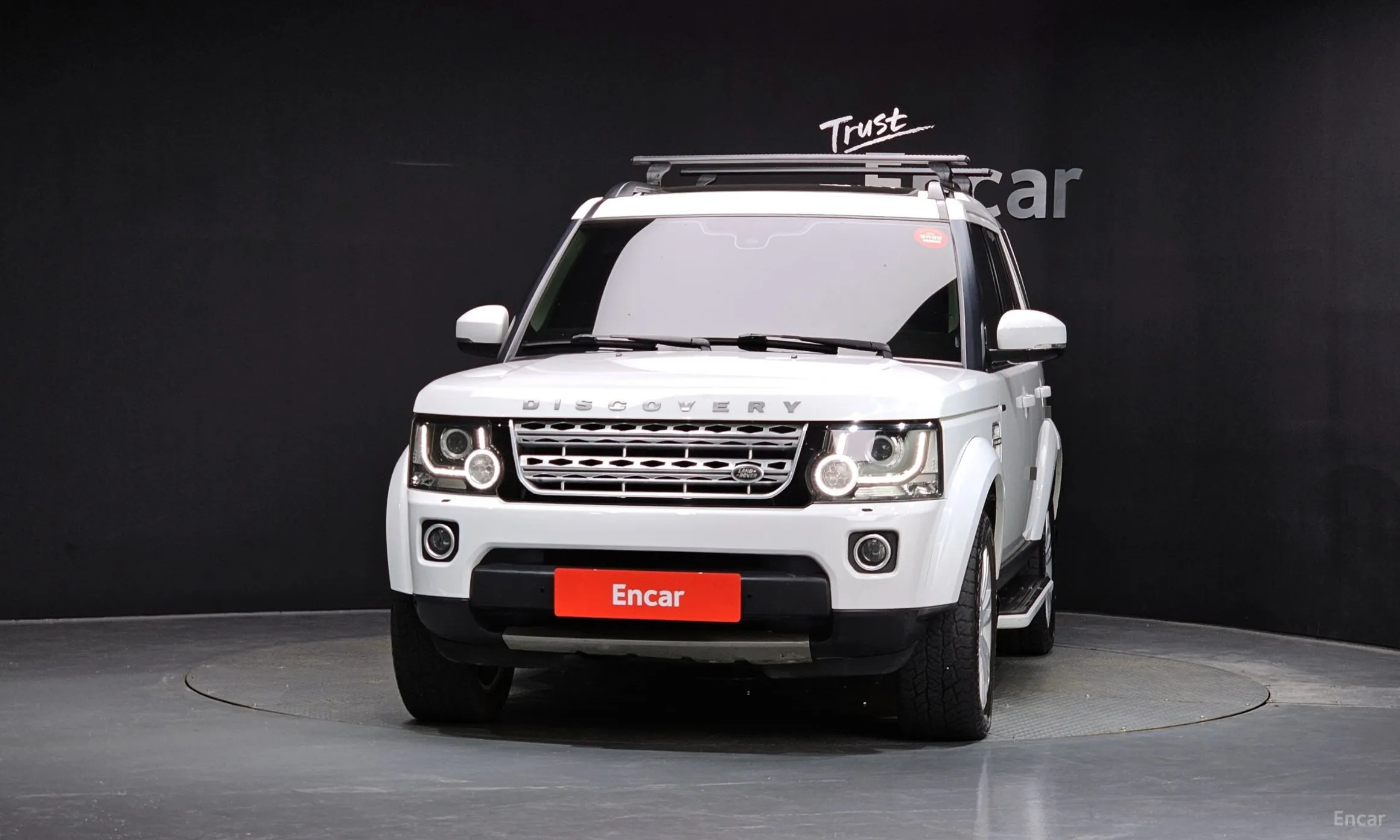 Land Rover Discovery 4 превью 3