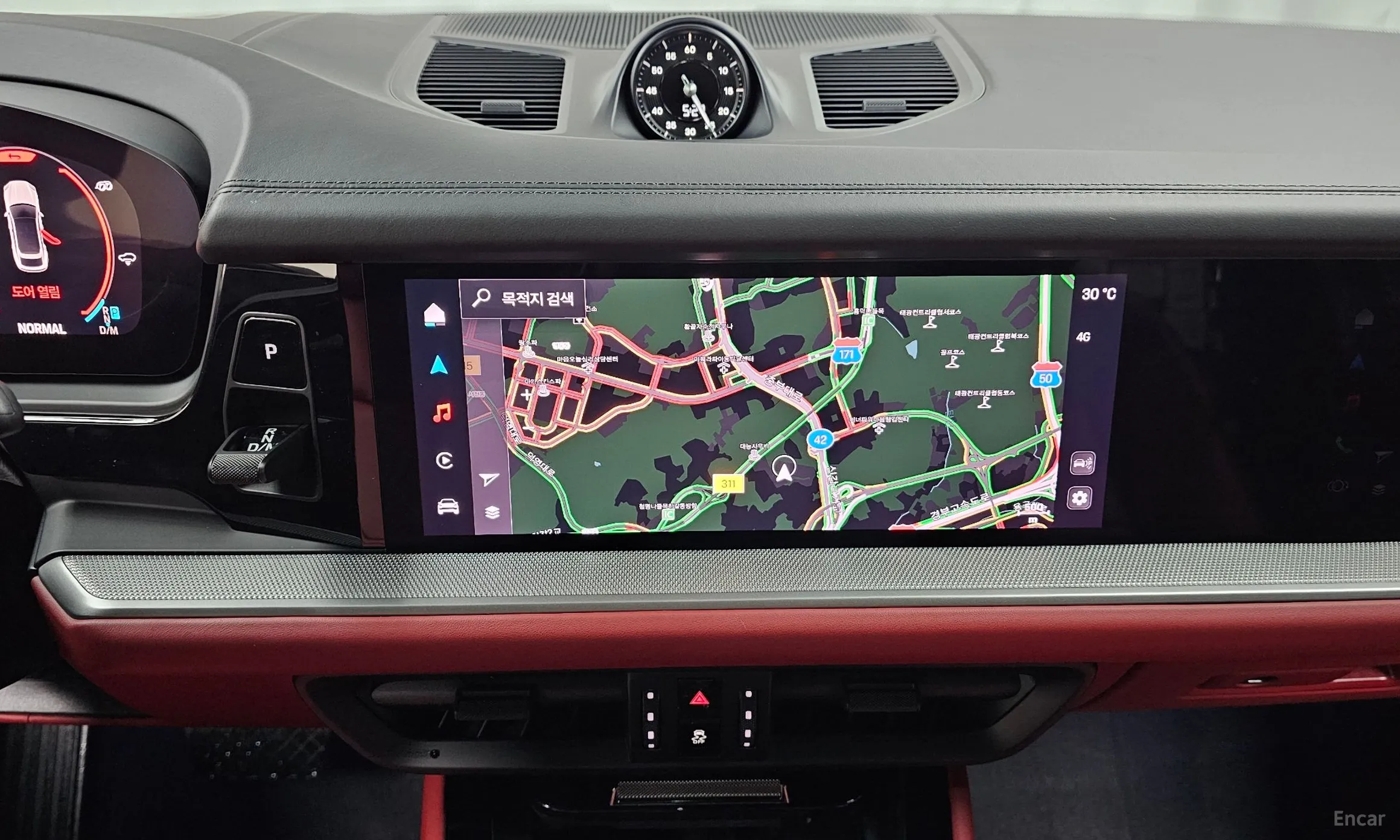 Porsche Cayenne (PO536) превью 12