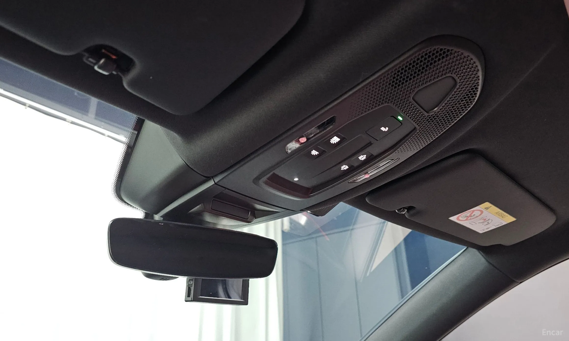 Porsche Cayenne (PO536) превью 20