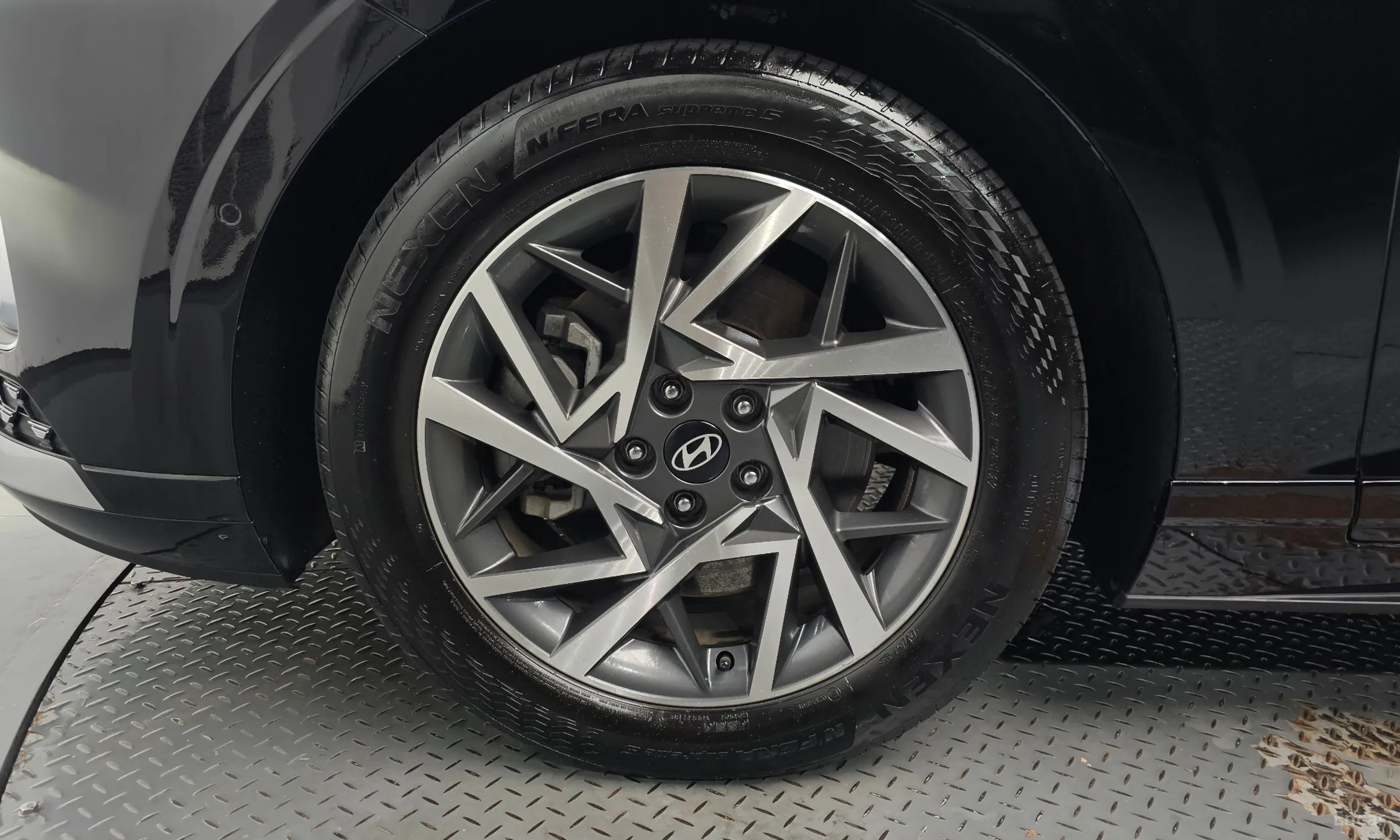 Hyundai Grandeur (GN7) превью 5