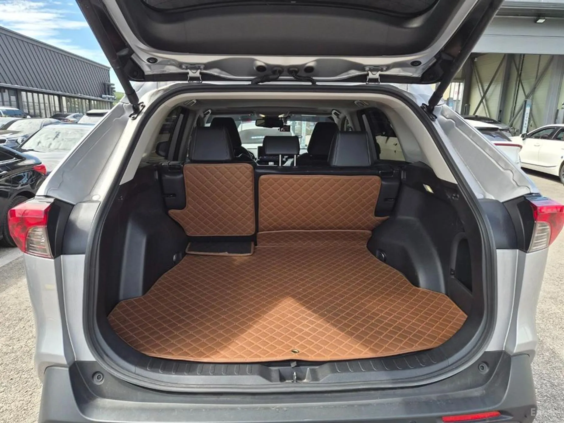 Toyota RAV4 5th Generation превью 14