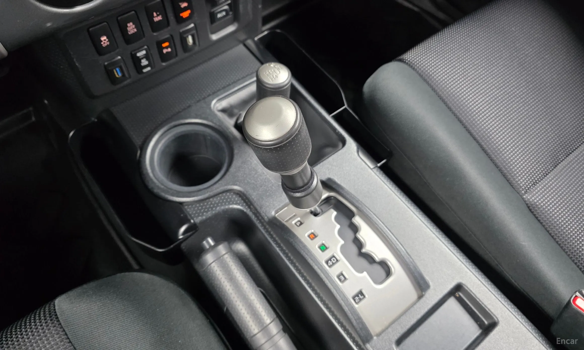 Toyota FJ Cruiser превью 9