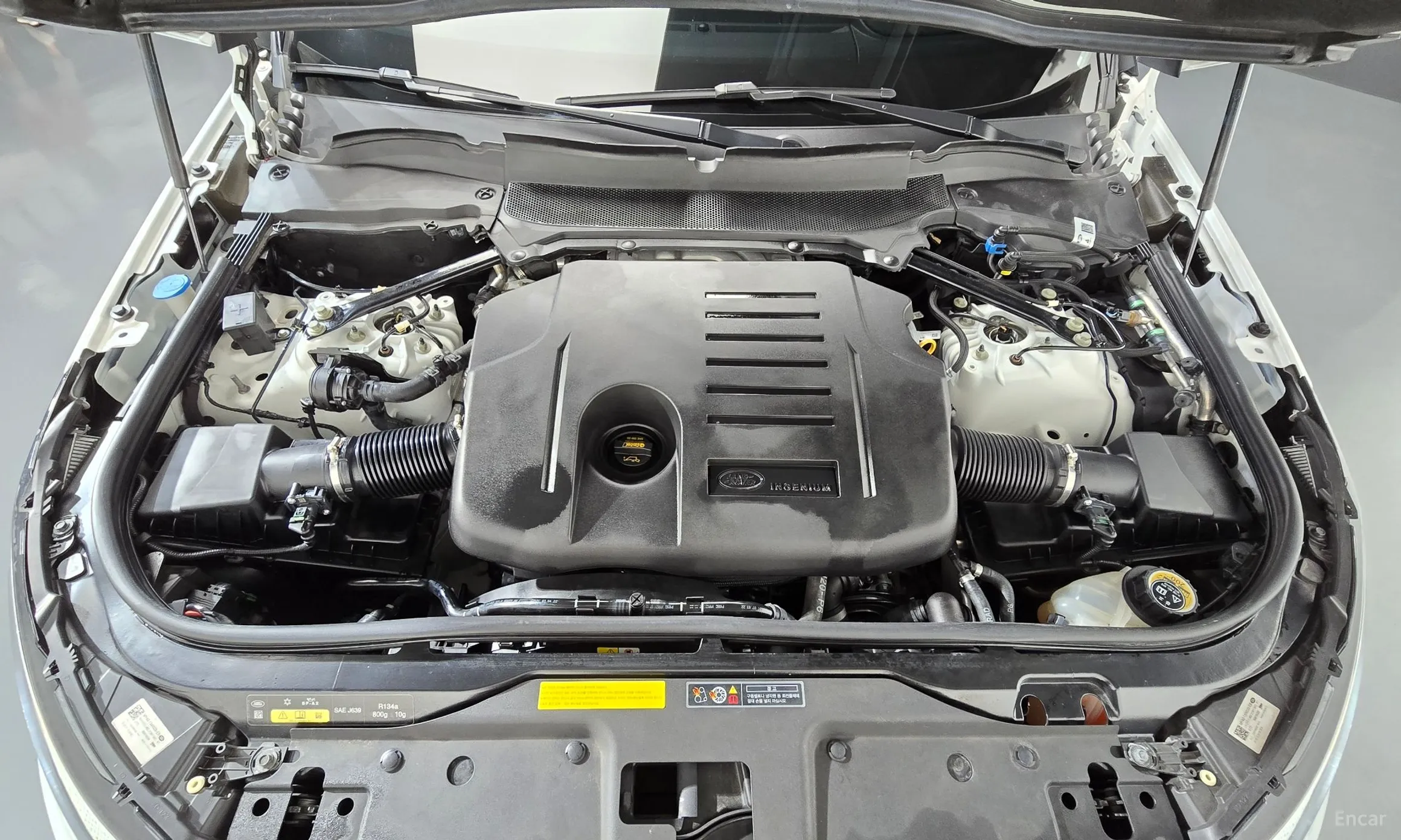 Land Rover Discovery 5 превью 6
