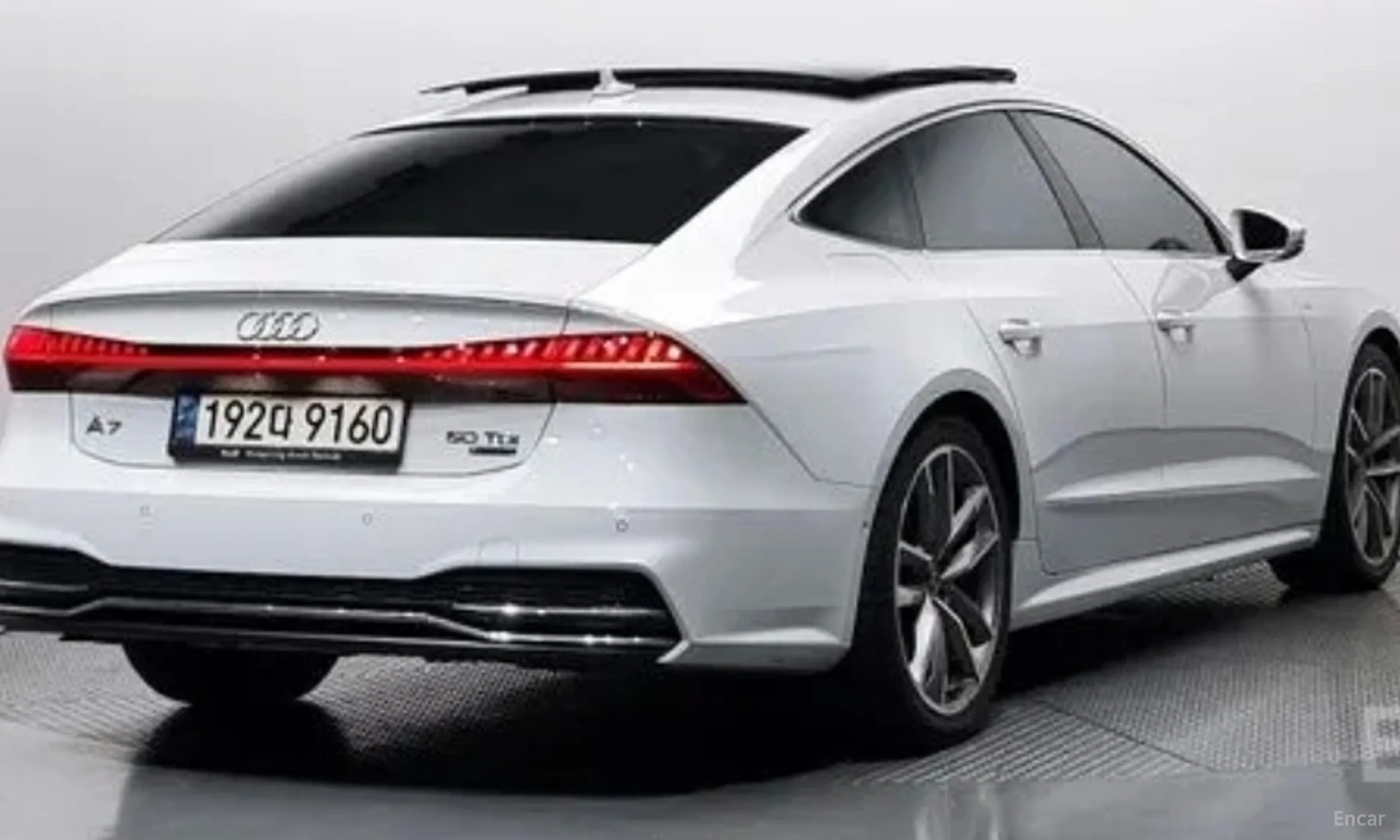 Audi A7 (4K)