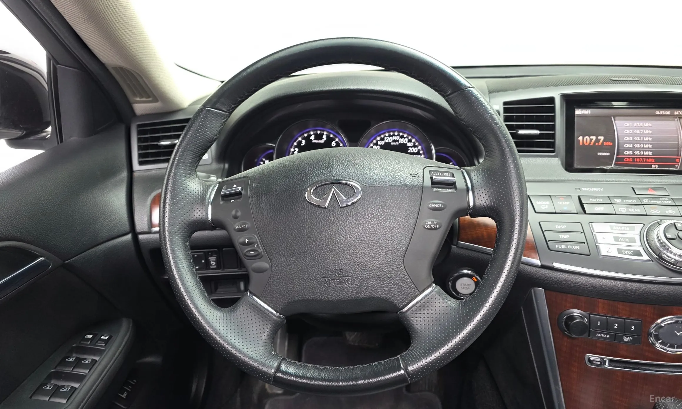 Infiniti M35 превью 13