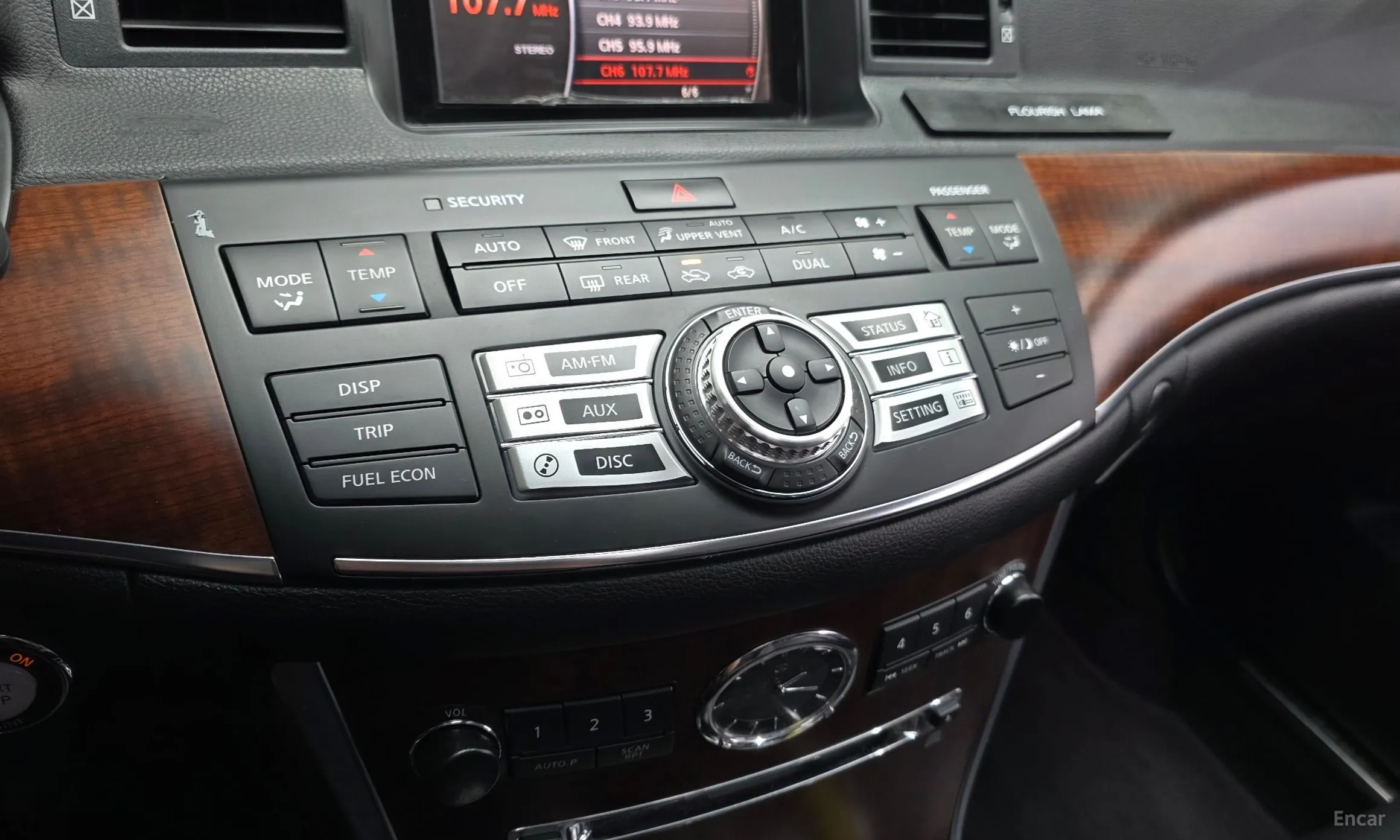 Infiniti M35 превью 17