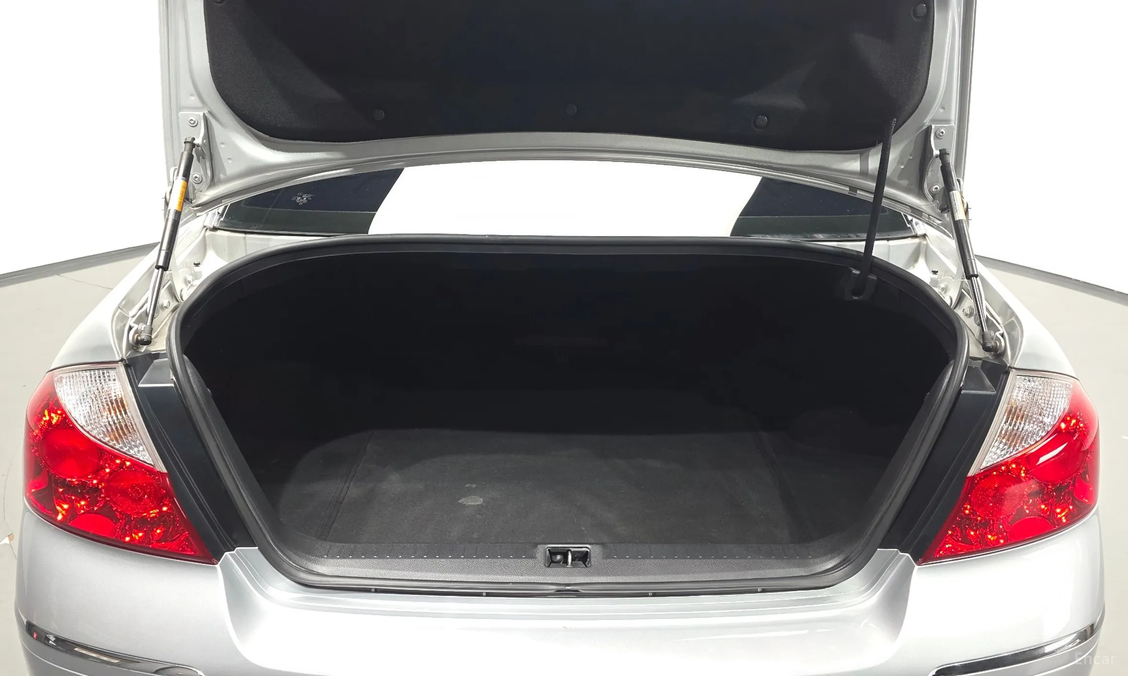 Infiniti M35 превью 20