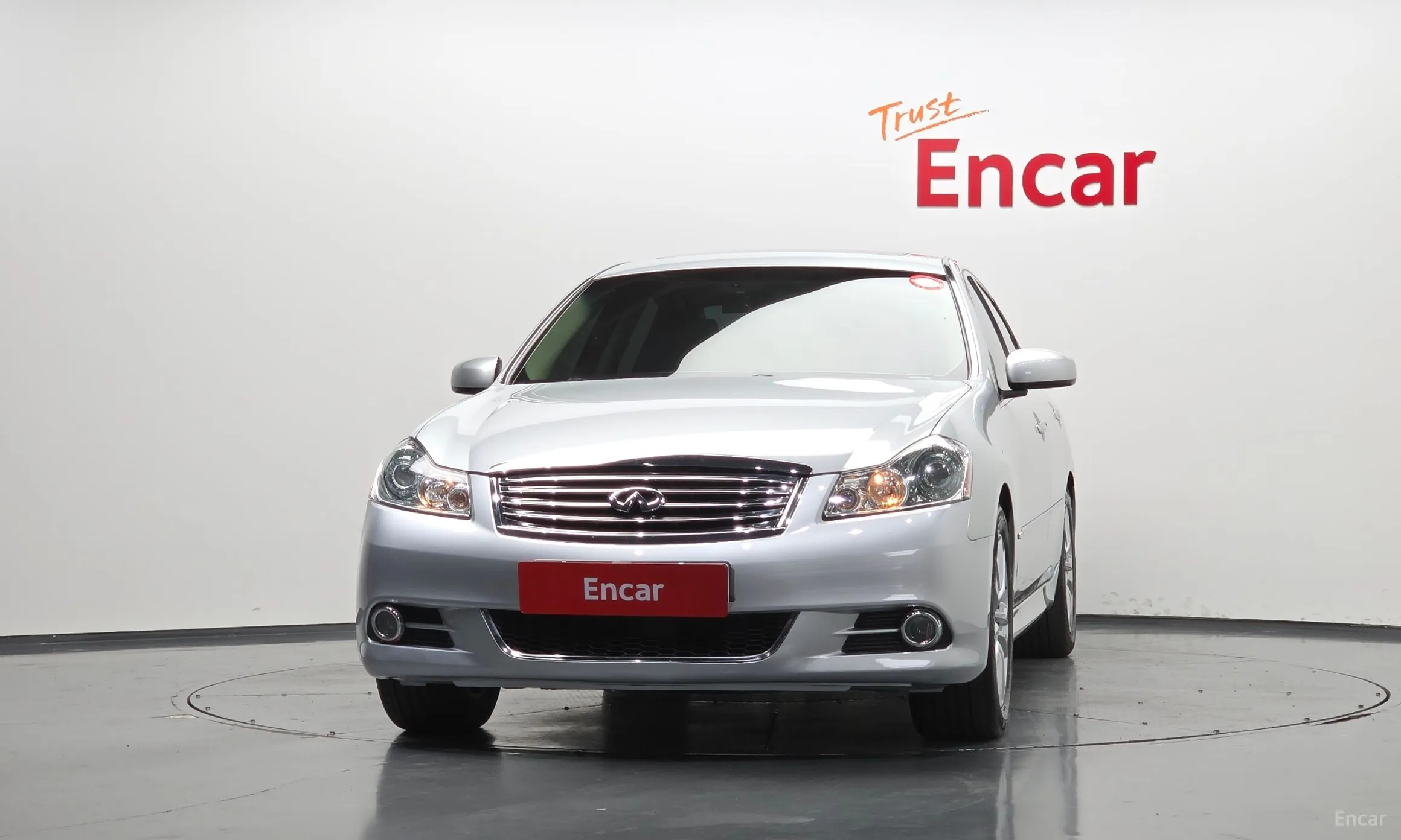 Infiniti M35 превью 3