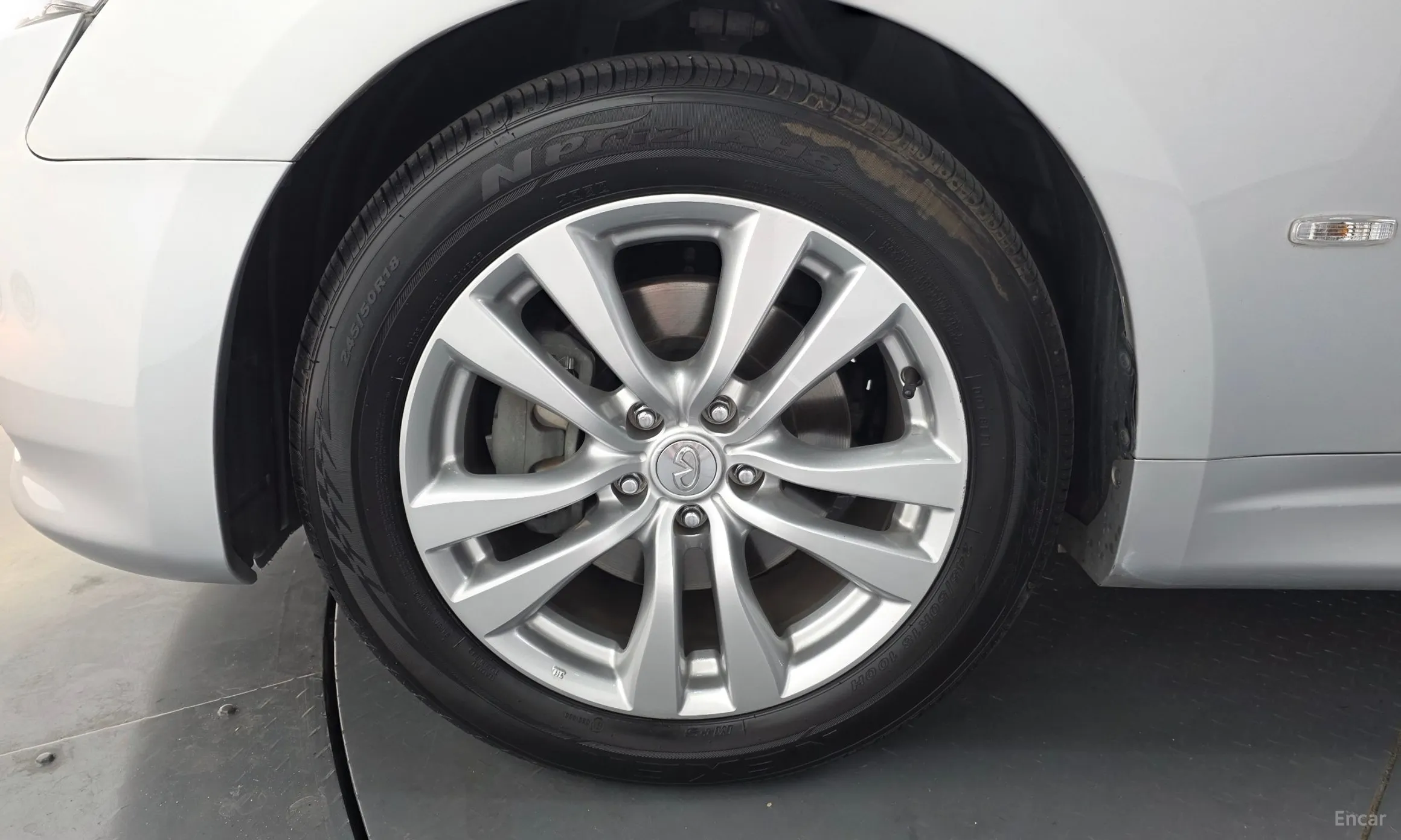 Infiniti M35 превью 5