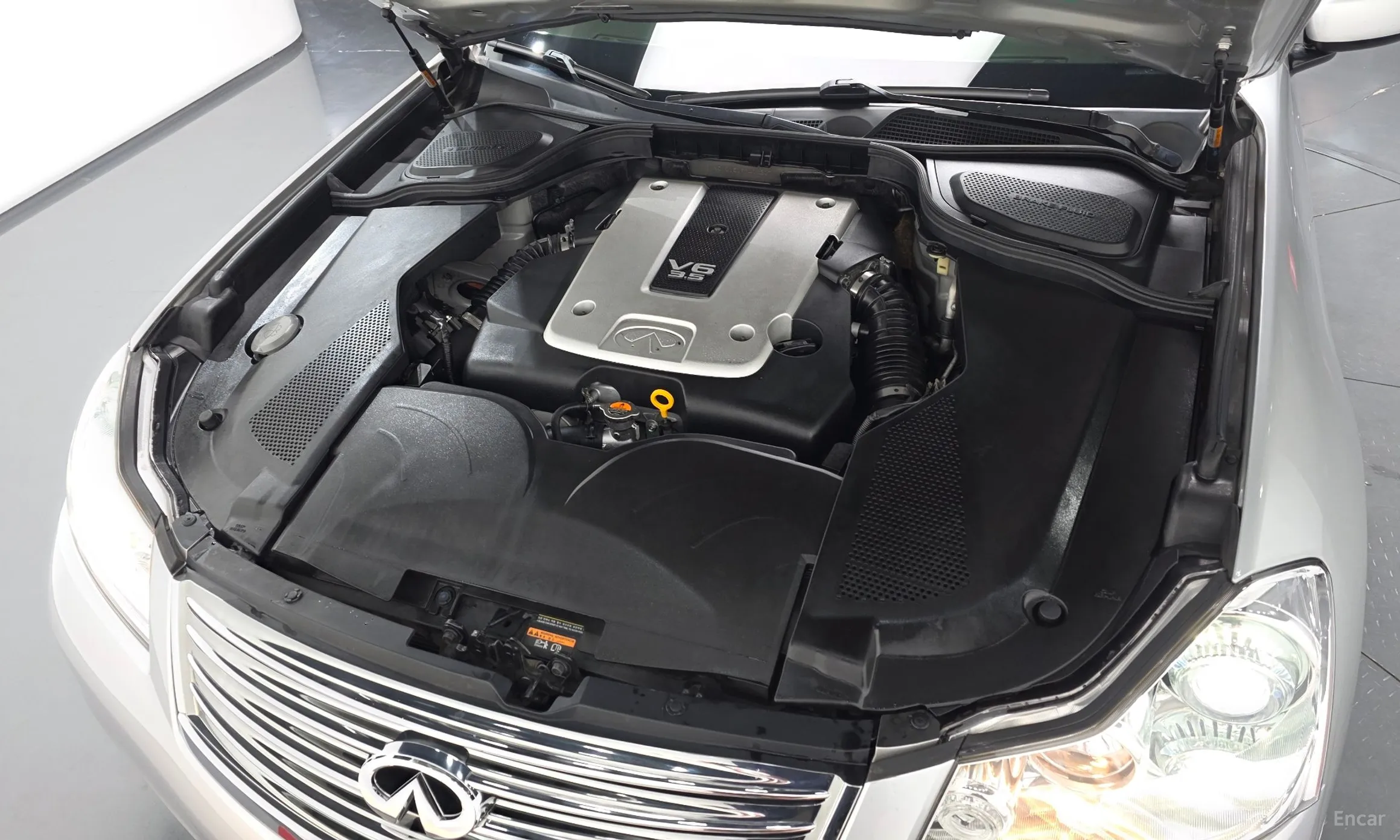 Infiniti M35 превью 6
