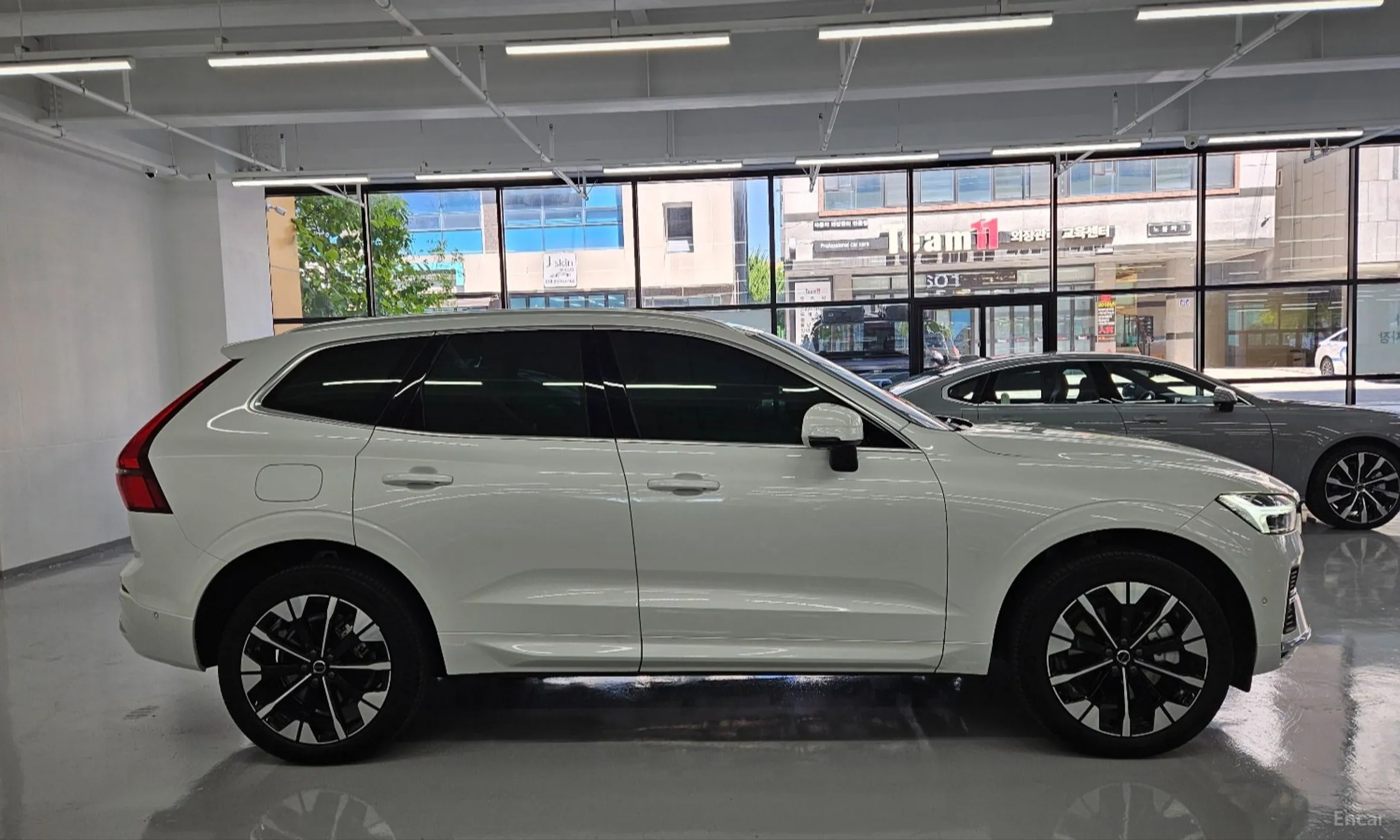 Volvo XC60 Gen 2 превью 17