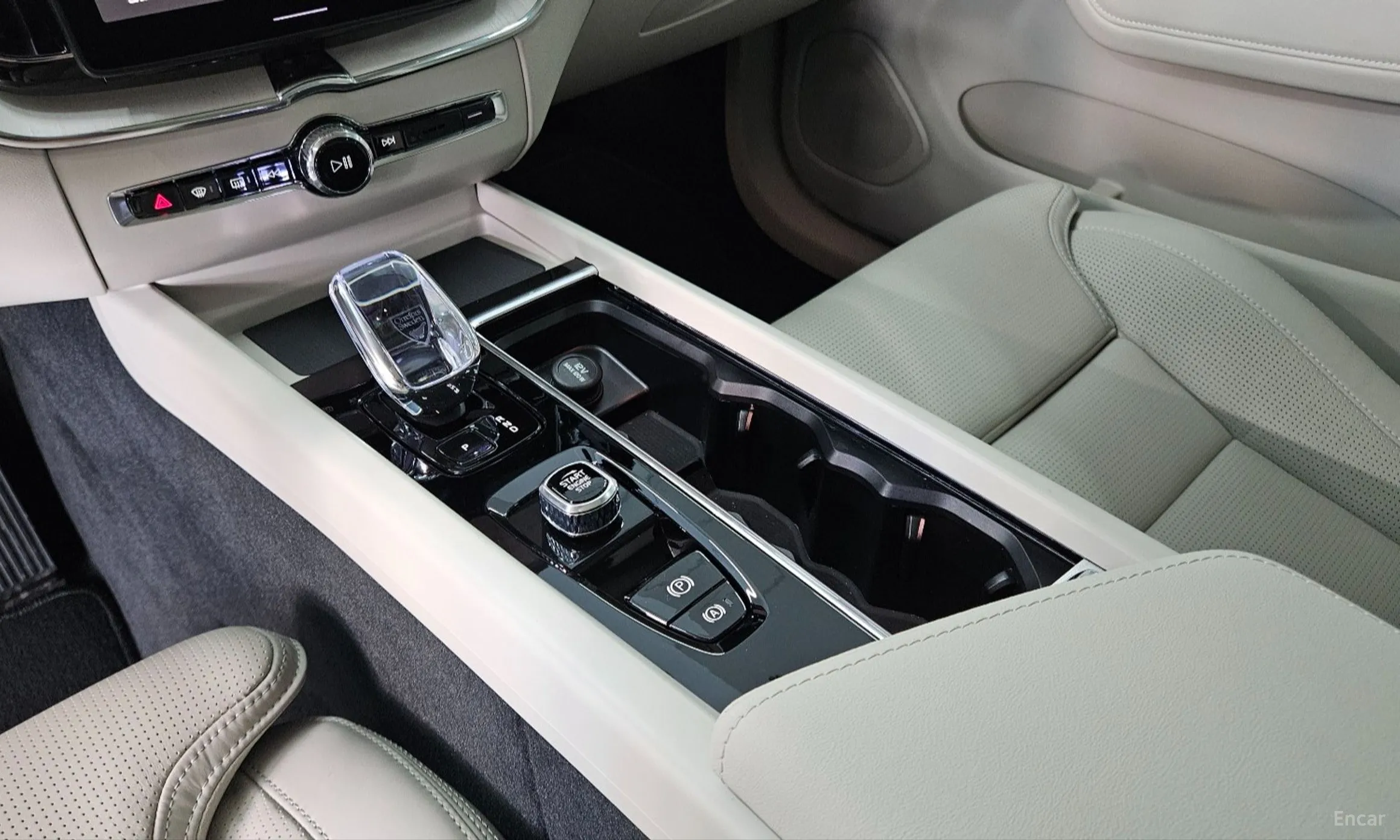 Volvo XC60 Gen 2 превью 9