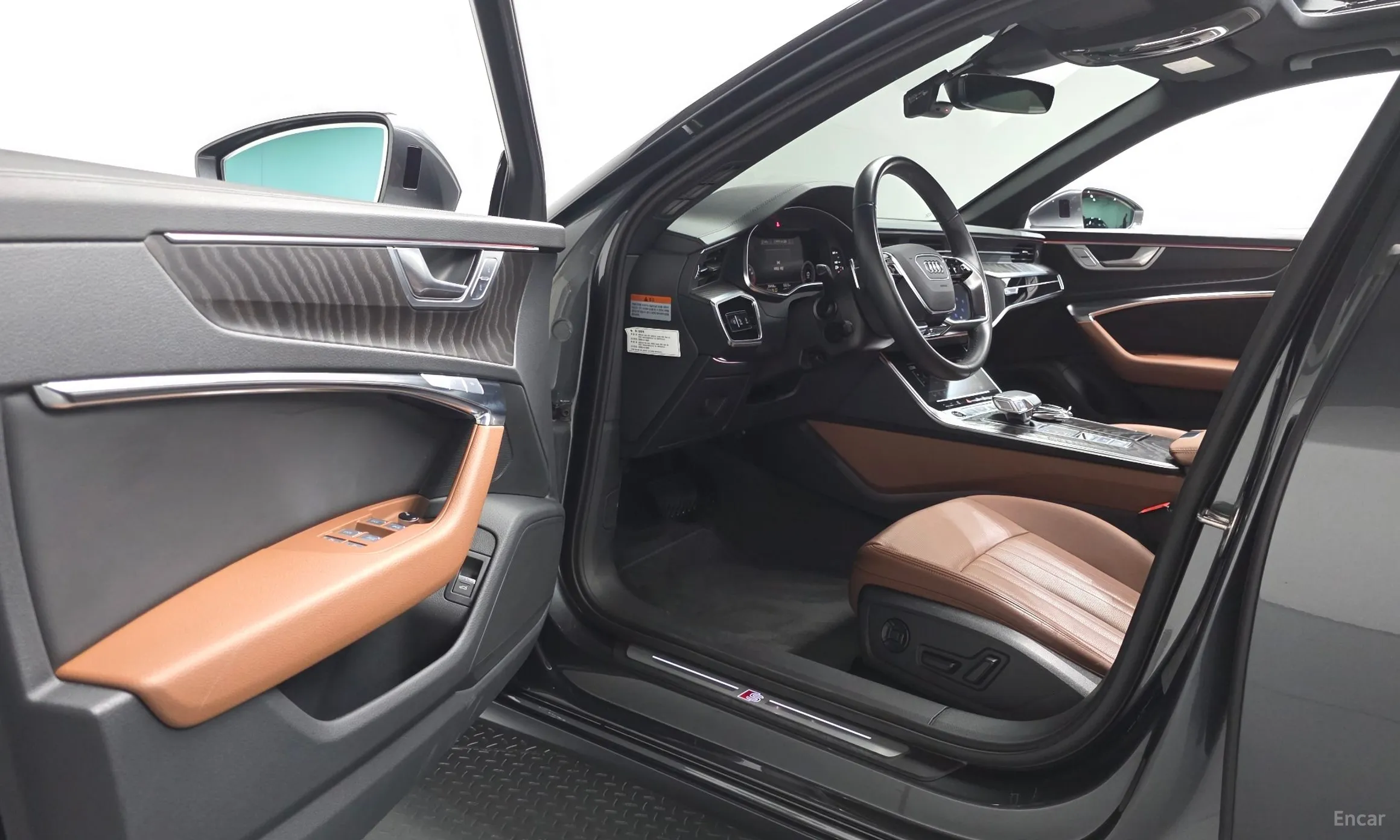 Audi A6 (C8) превью 10