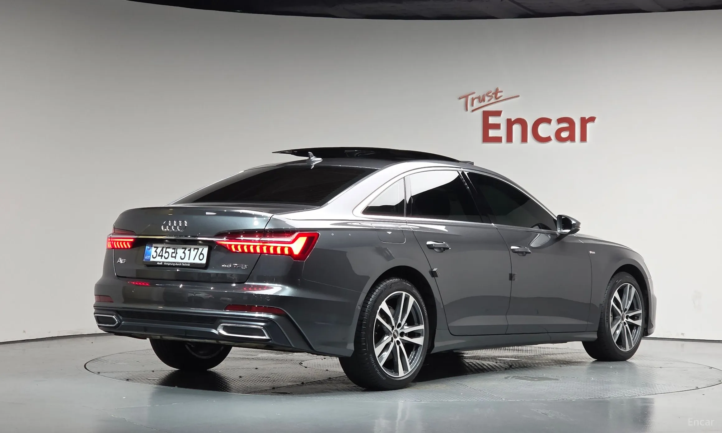 Audi A6 (C8)