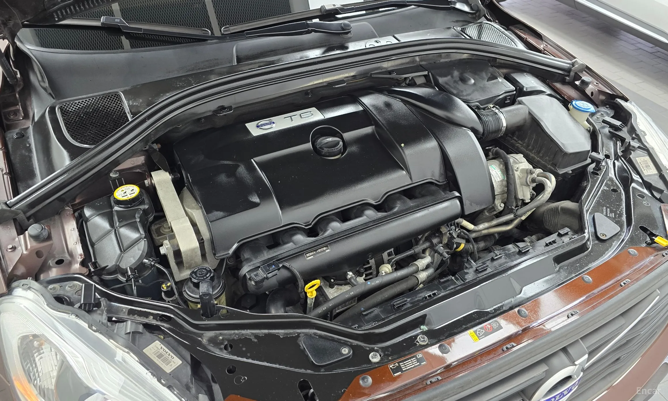 Volvo XC60 превью 6