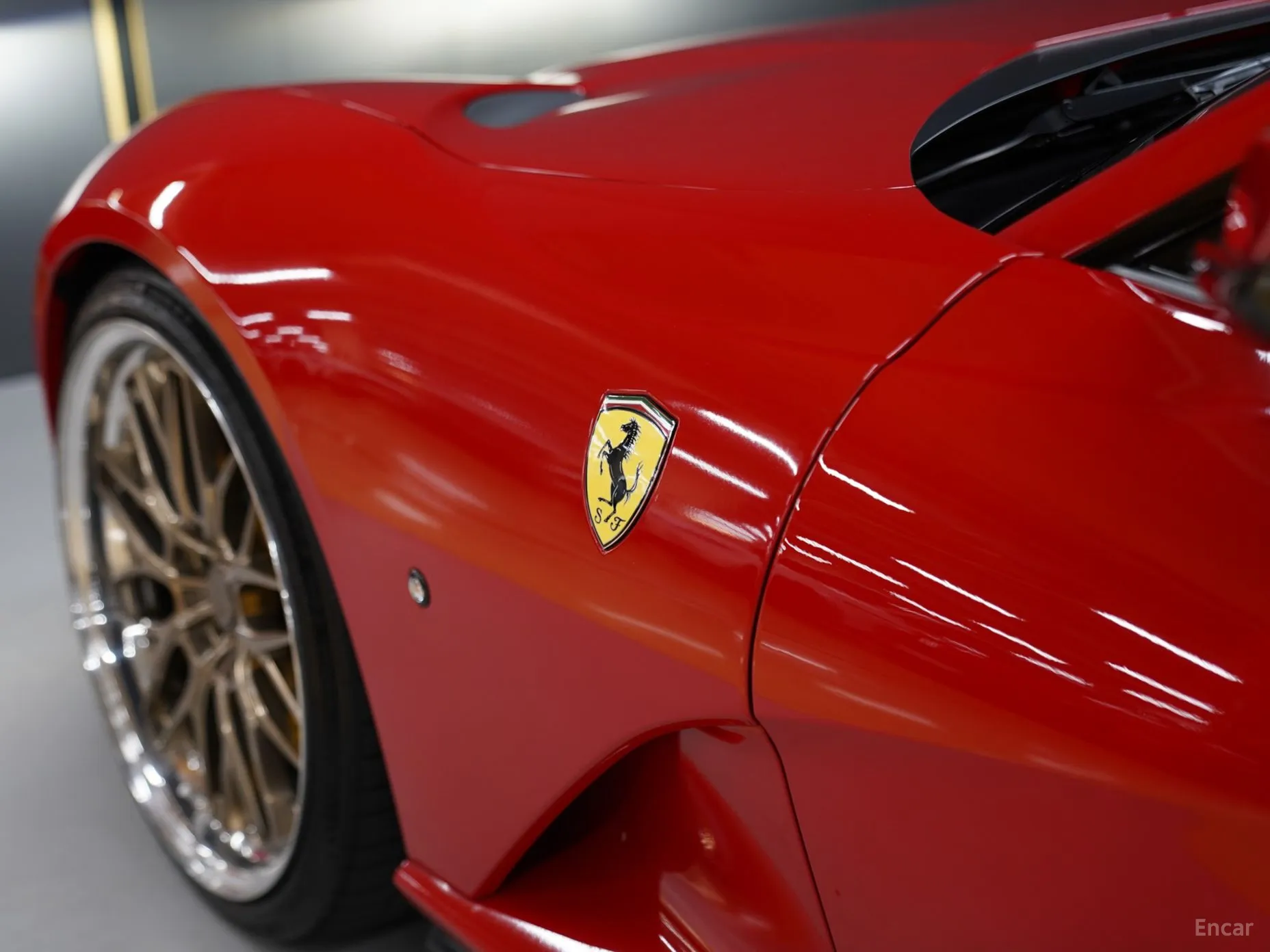 Ferrari 812 Superfast превью 8