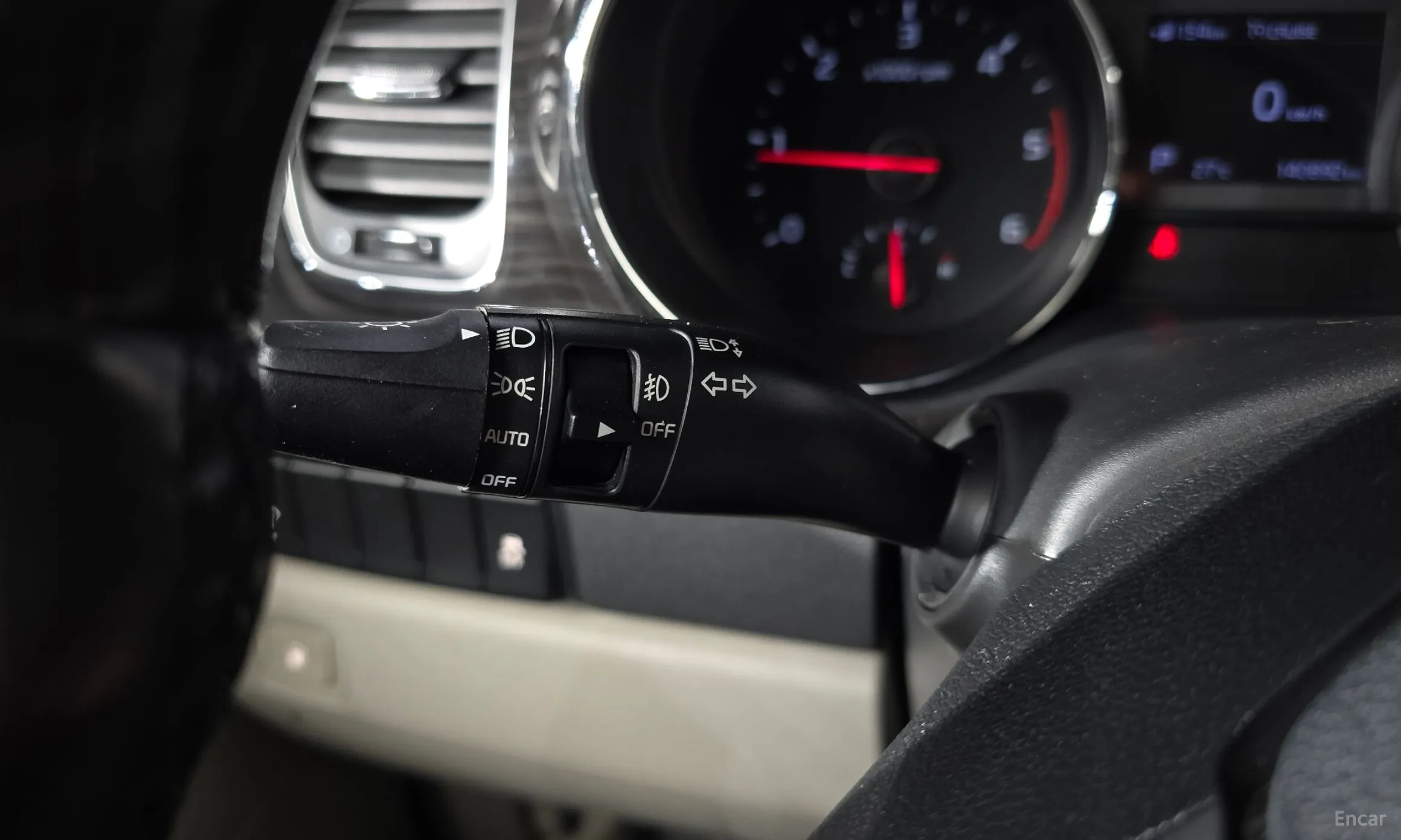 Kia Carnival превью 18