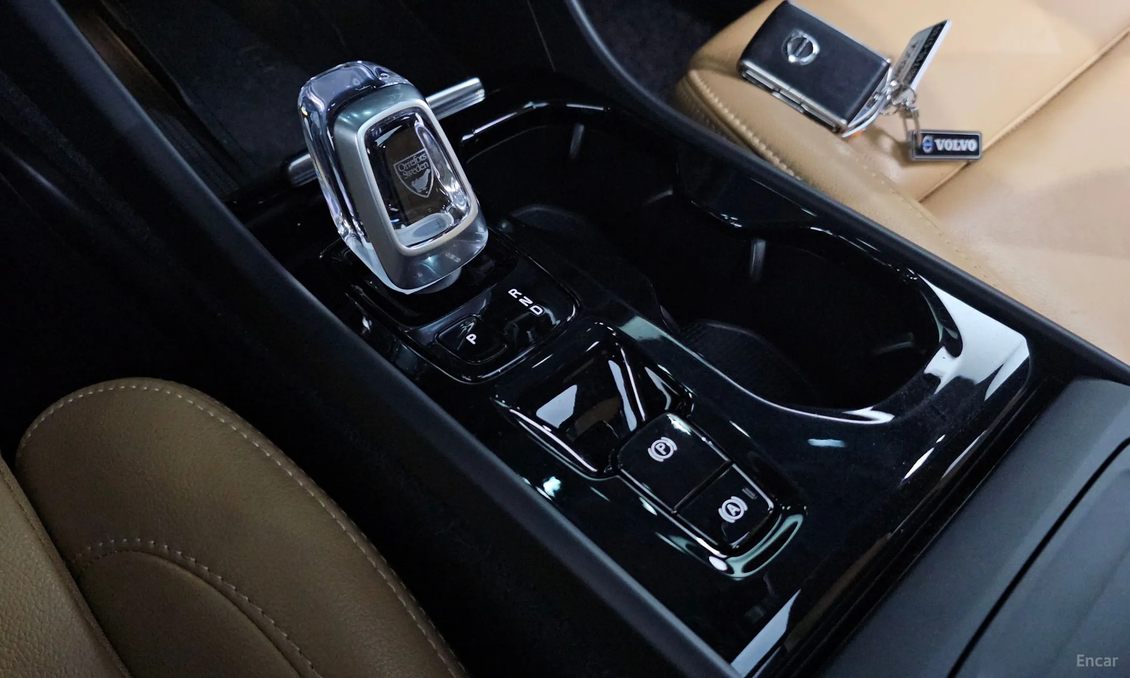 Volvo XC40 превью 9