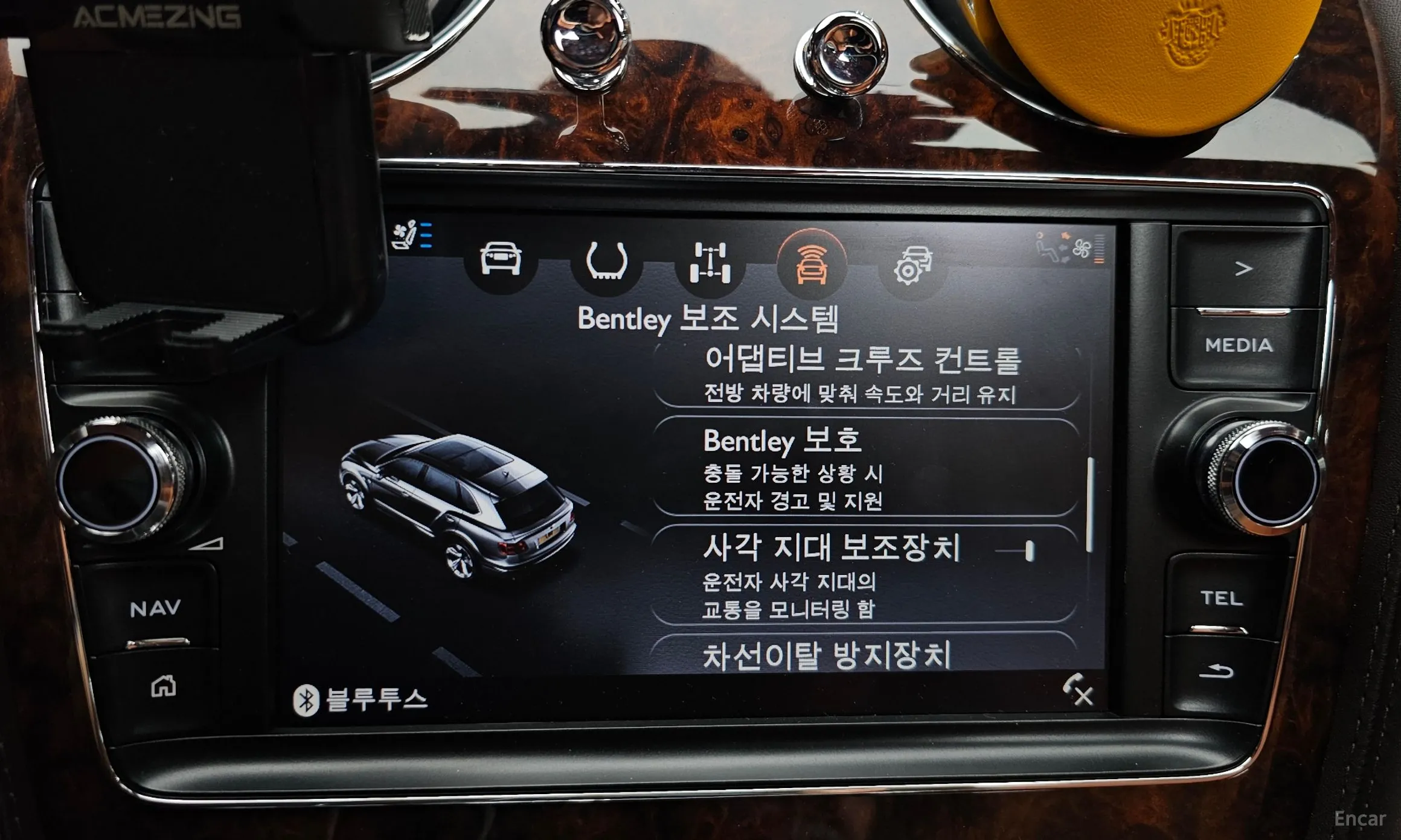 Bentley Bentayga превью 16
