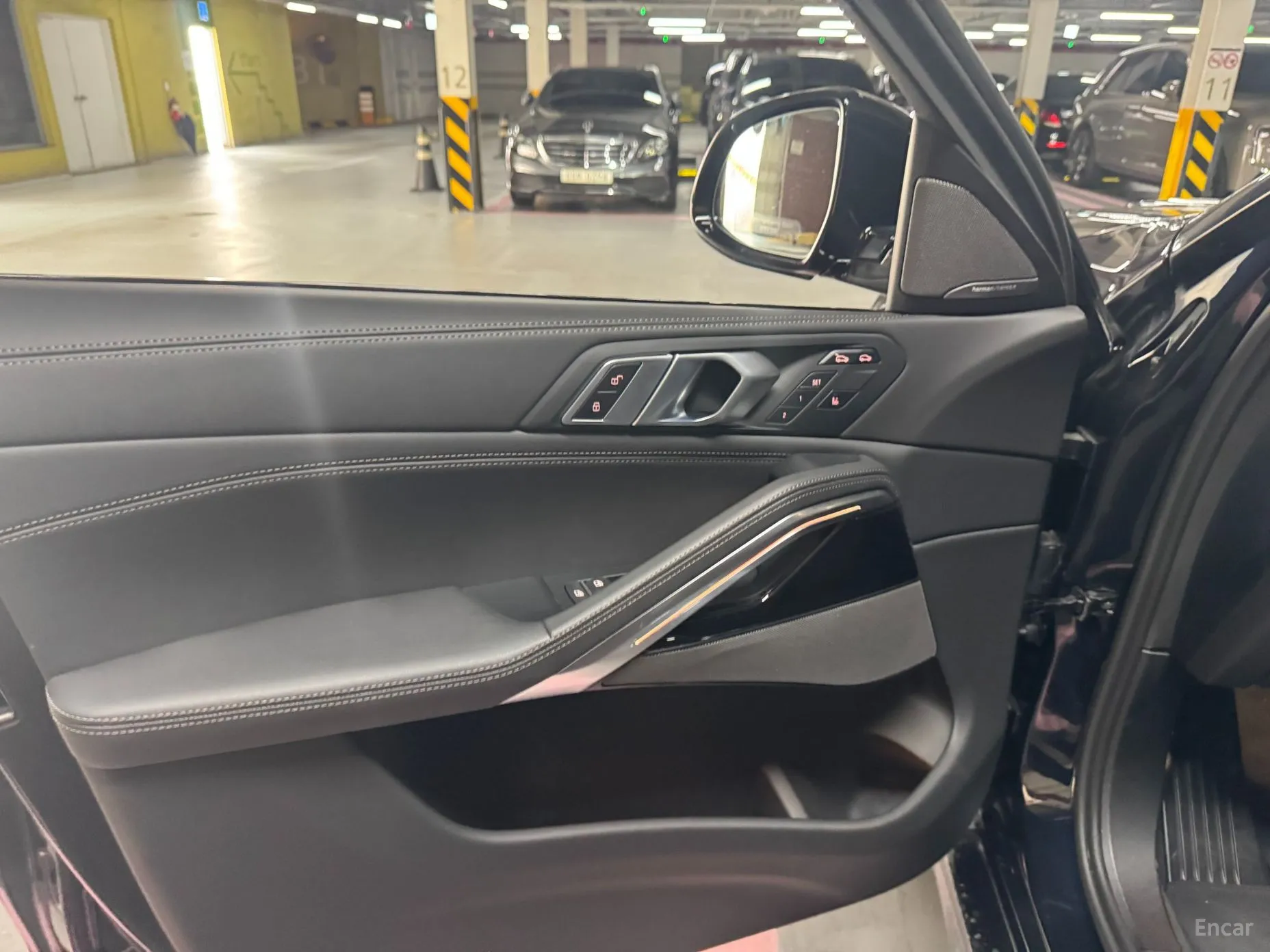 BMW X6 (G06) превью 10