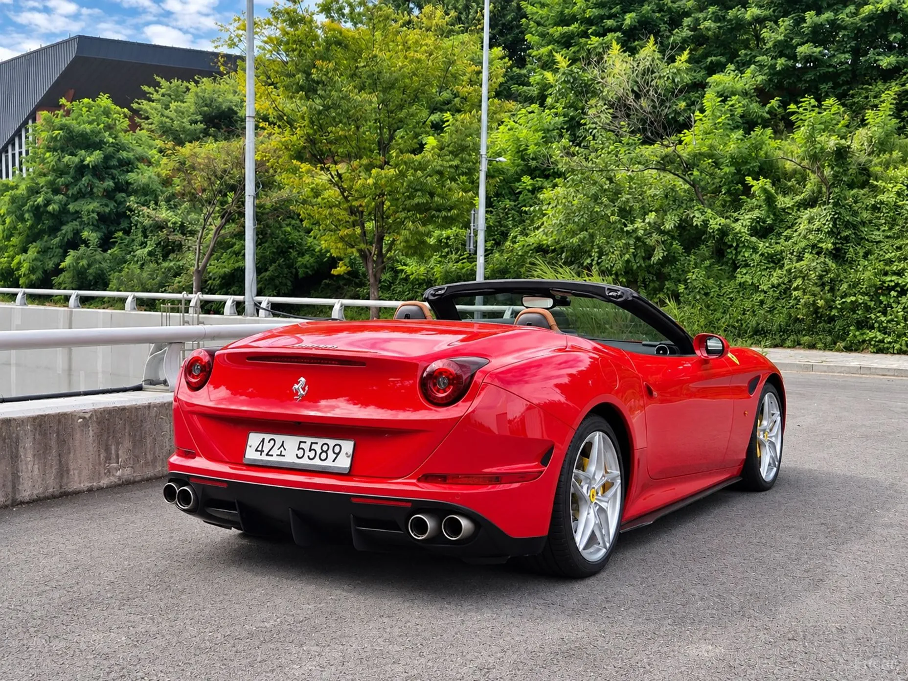 Ferrari California