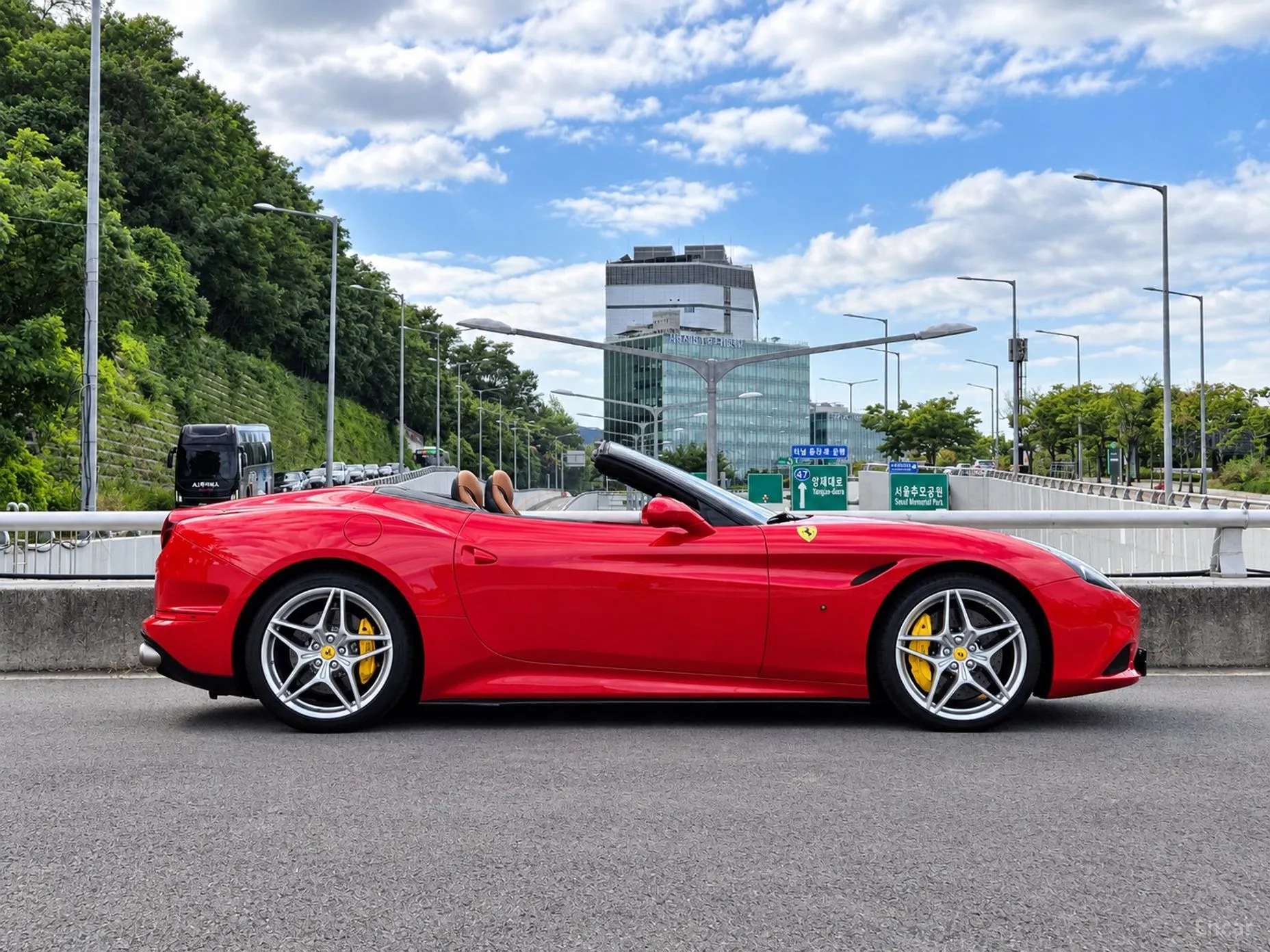 Ferrari California превью 3