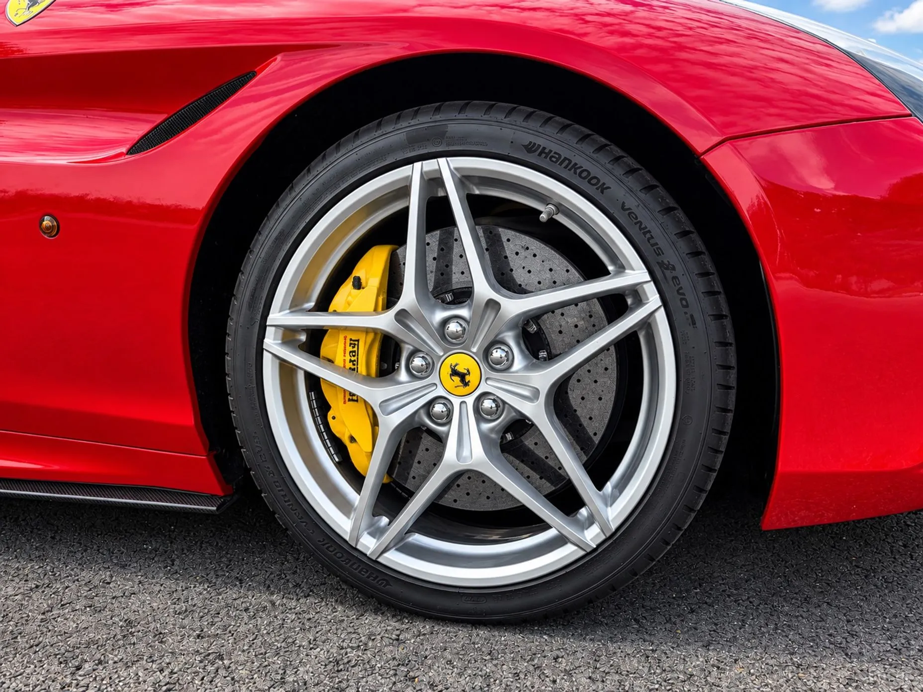Ferrari California превью 5