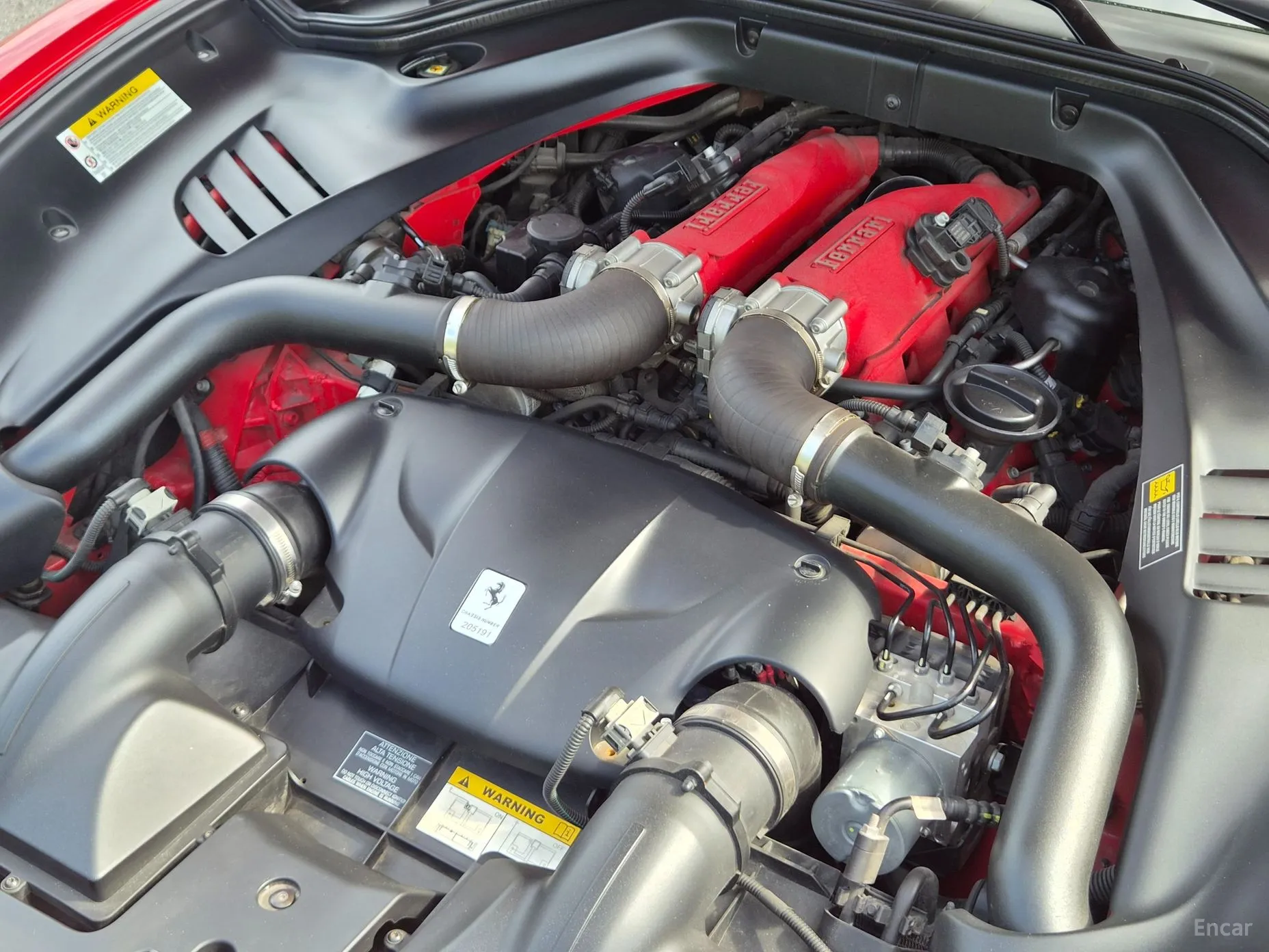 Ferrari California превью 6