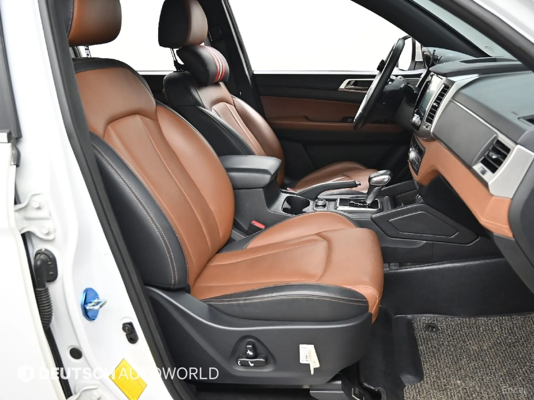 KG Mobility (SsangYong) Rexton Sports Khan превью 10