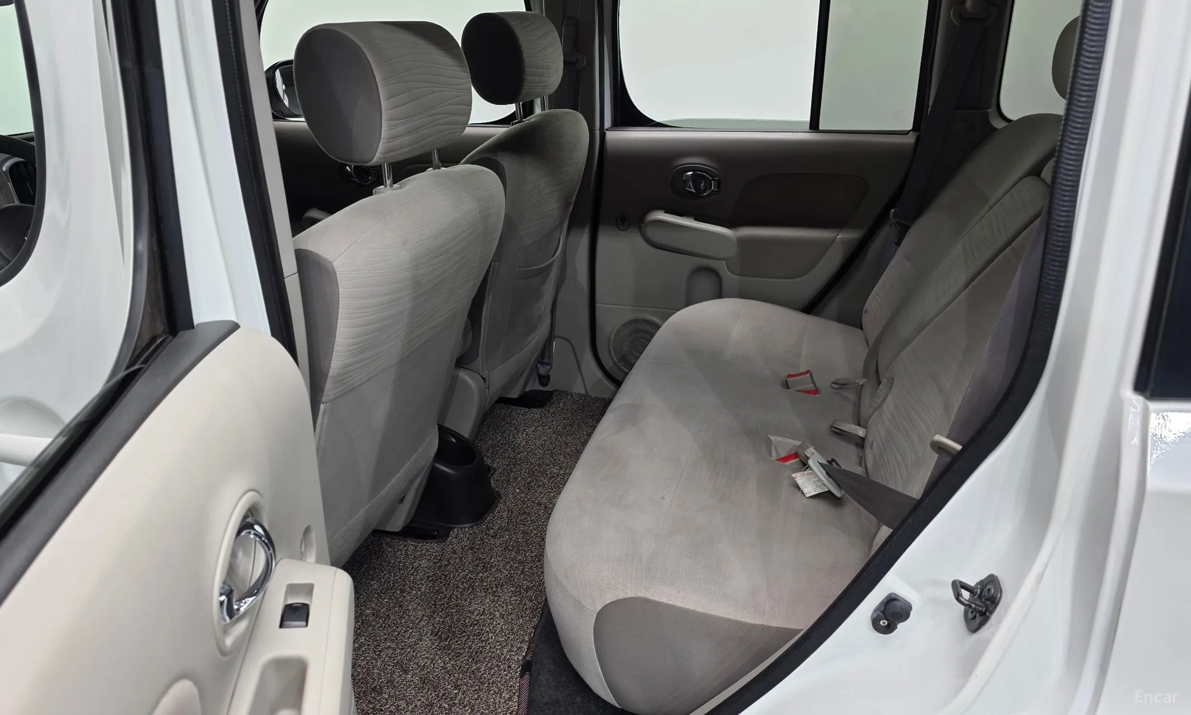 Nissan Cube превью 12