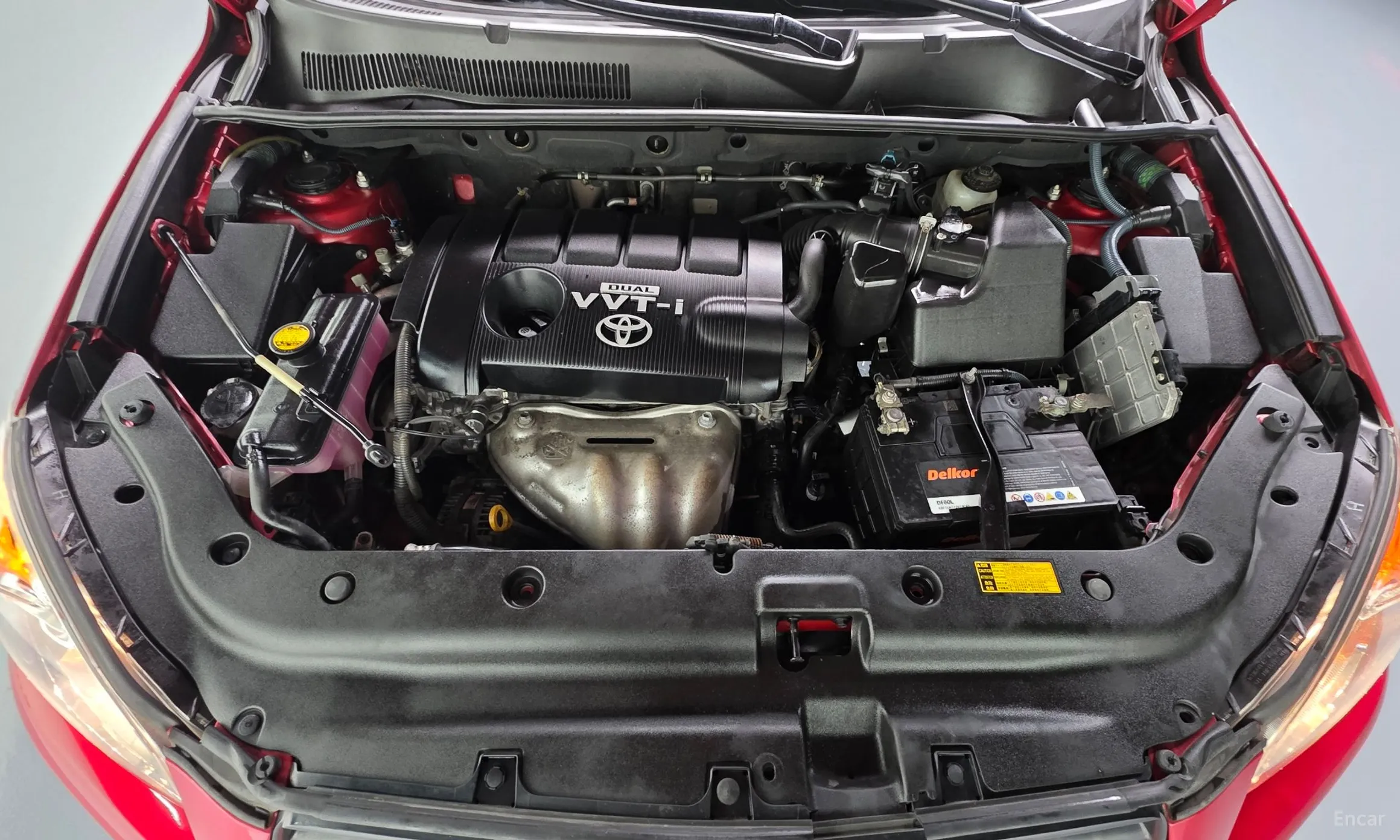 Toyota RAV4 превью 6