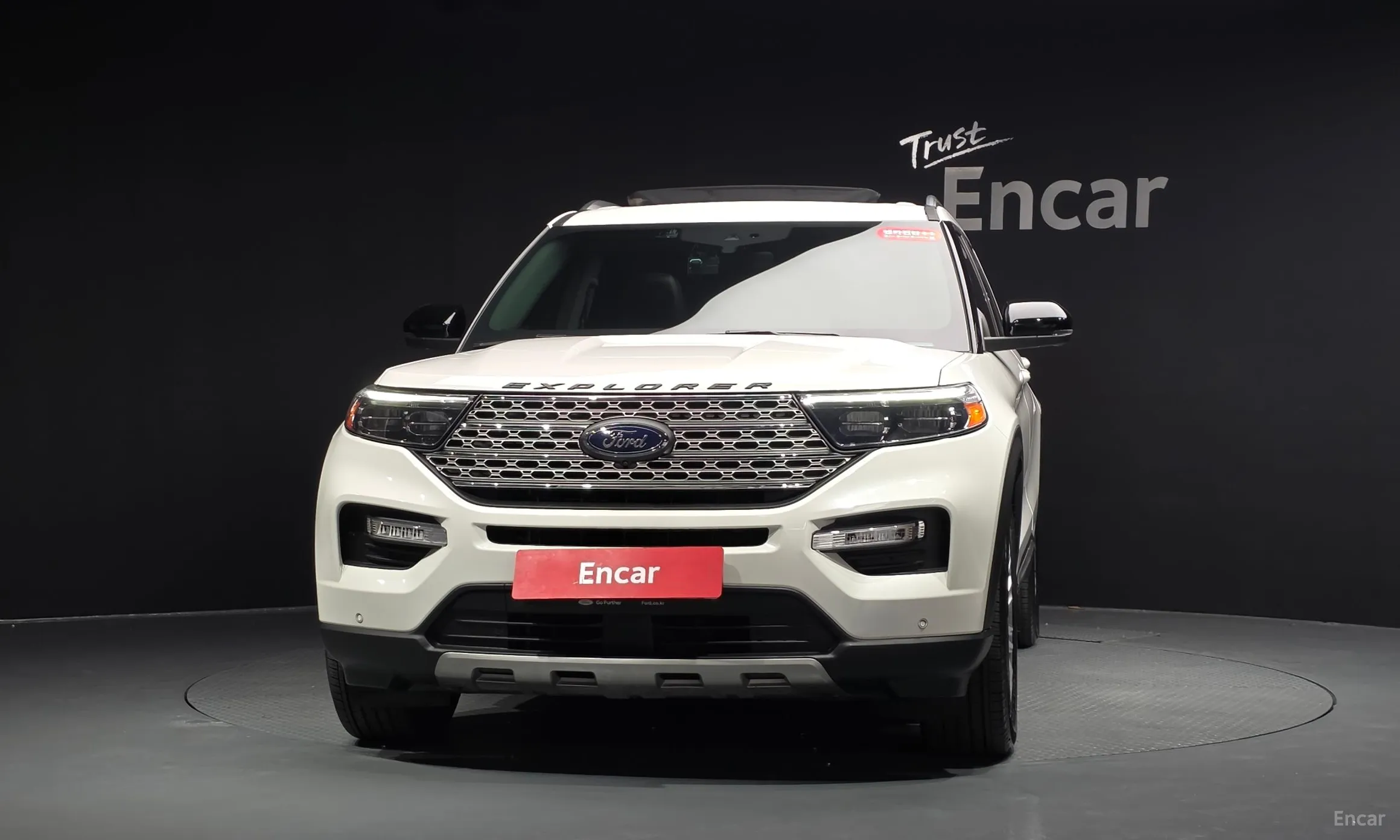 Ford Explorer 6th Generation превью 3