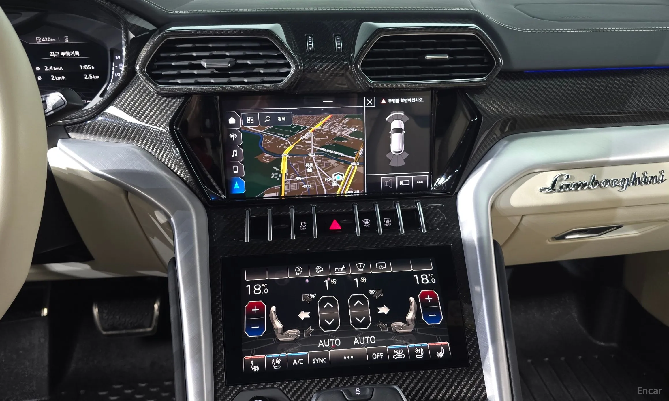 Lamborghini Urus превью 12
