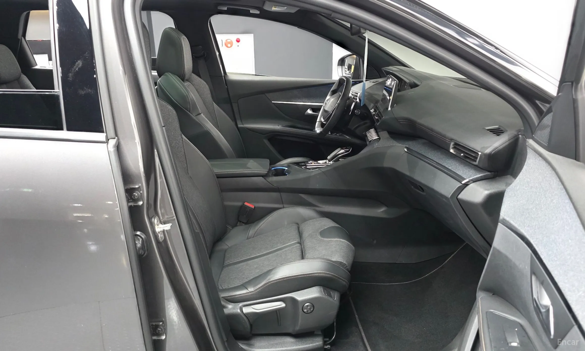 Peugeot 5008 2nd generation превью 11