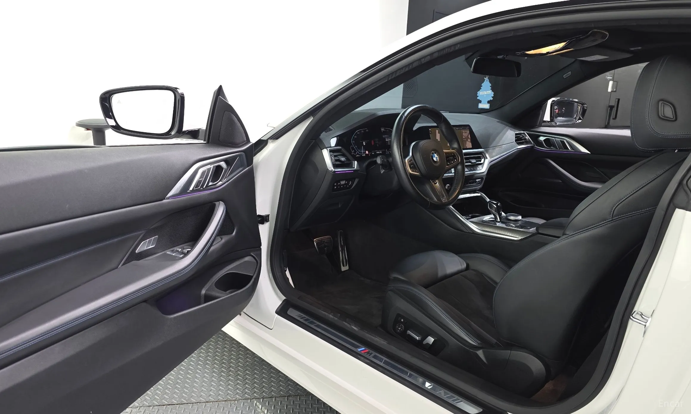 BMW Series 4 (G22) превью 10