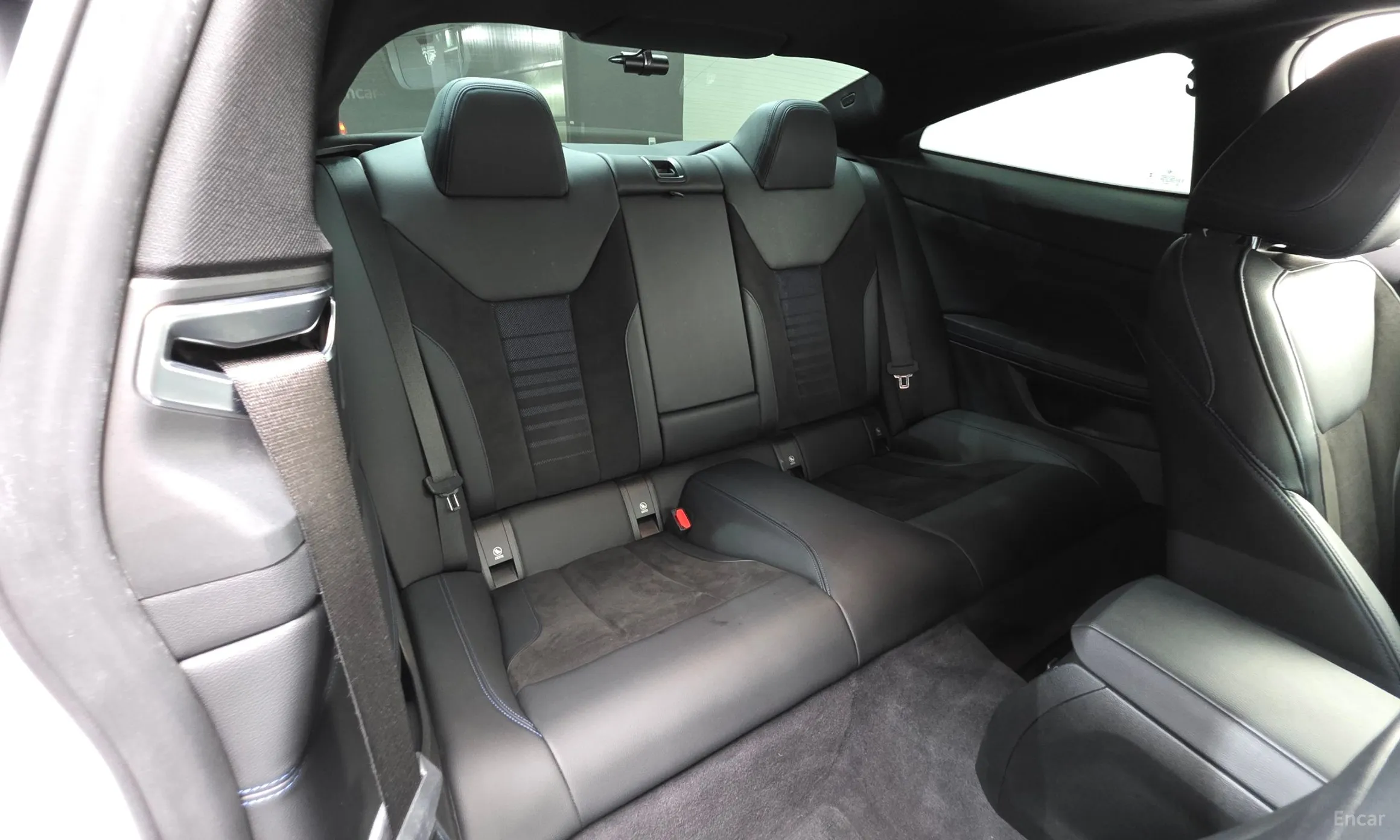 BMW Series 4 (G22) превью 12