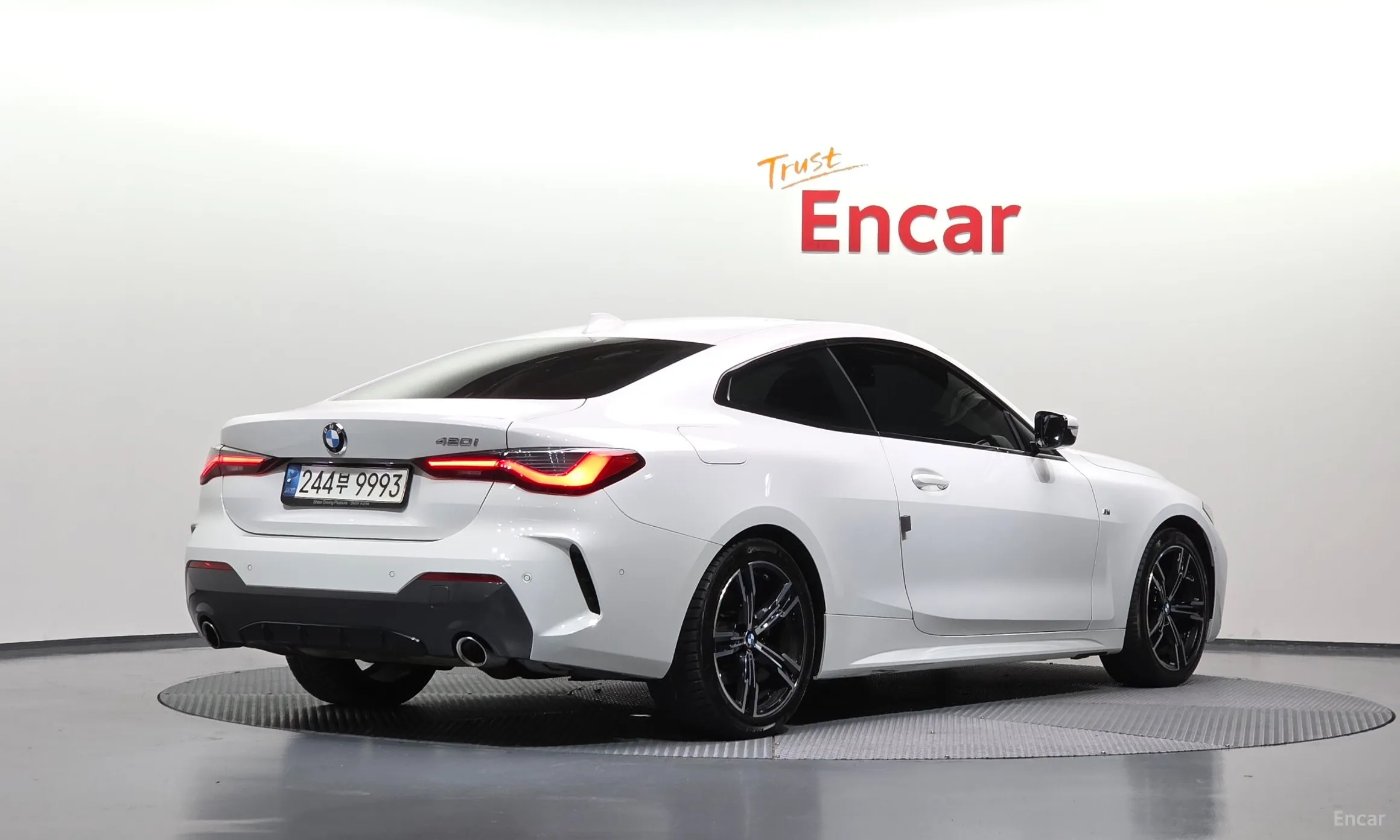 BMW Series 4 (G22)