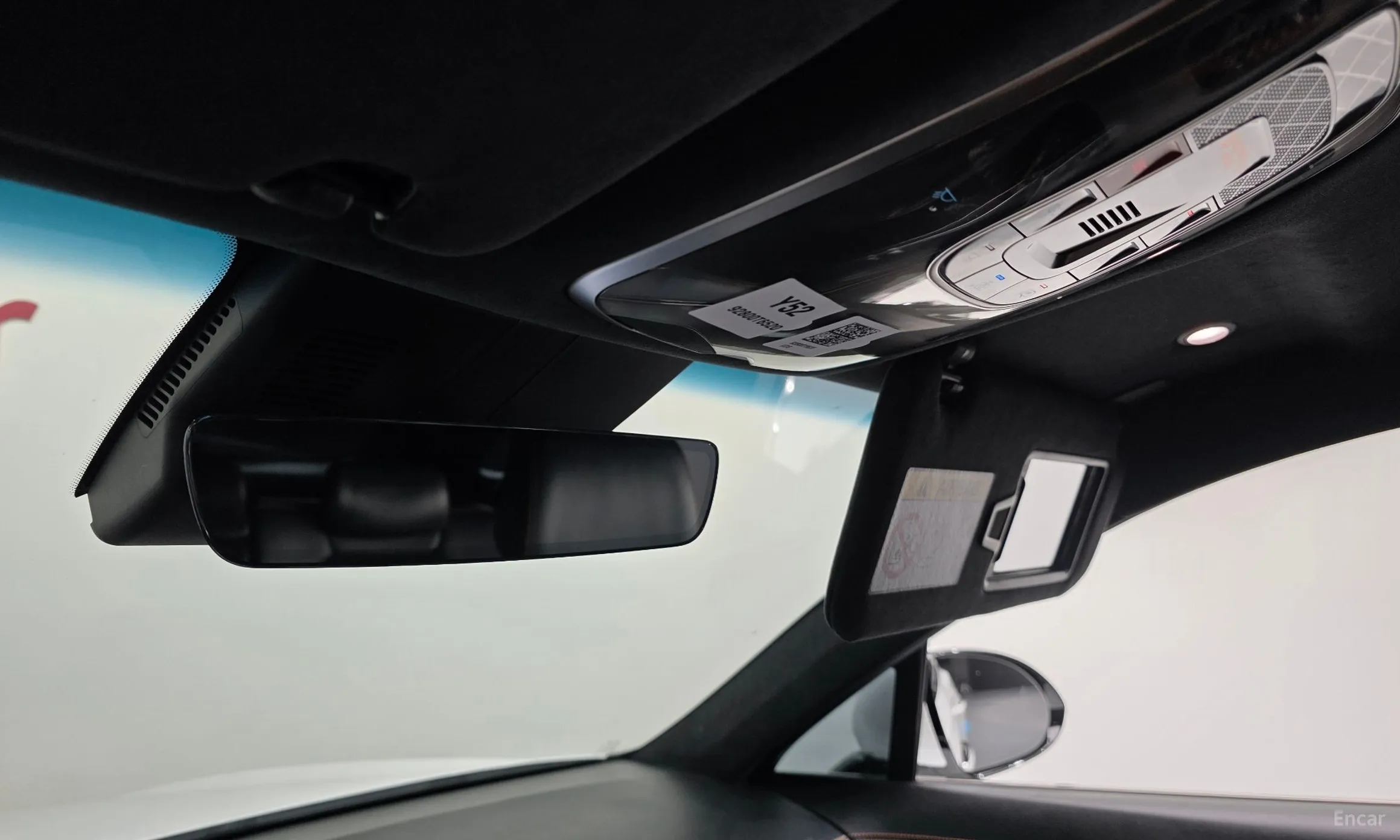Genesis GV70 превью 18