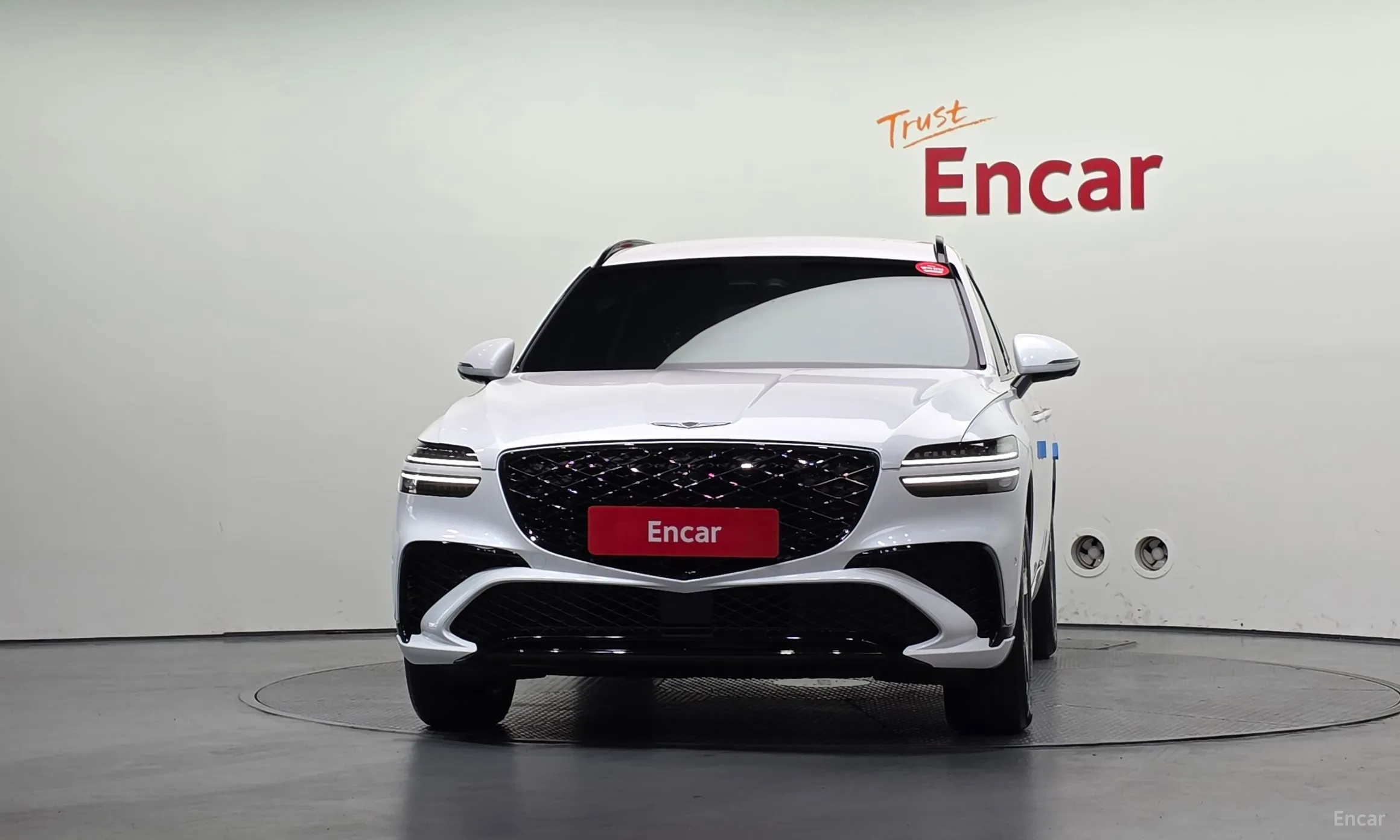 Genesis GV70 превью 3