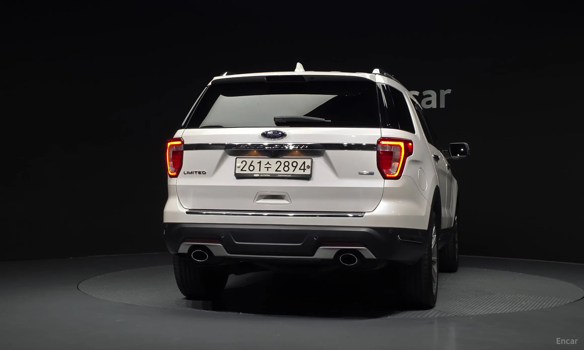 Ford Explorer превью 4