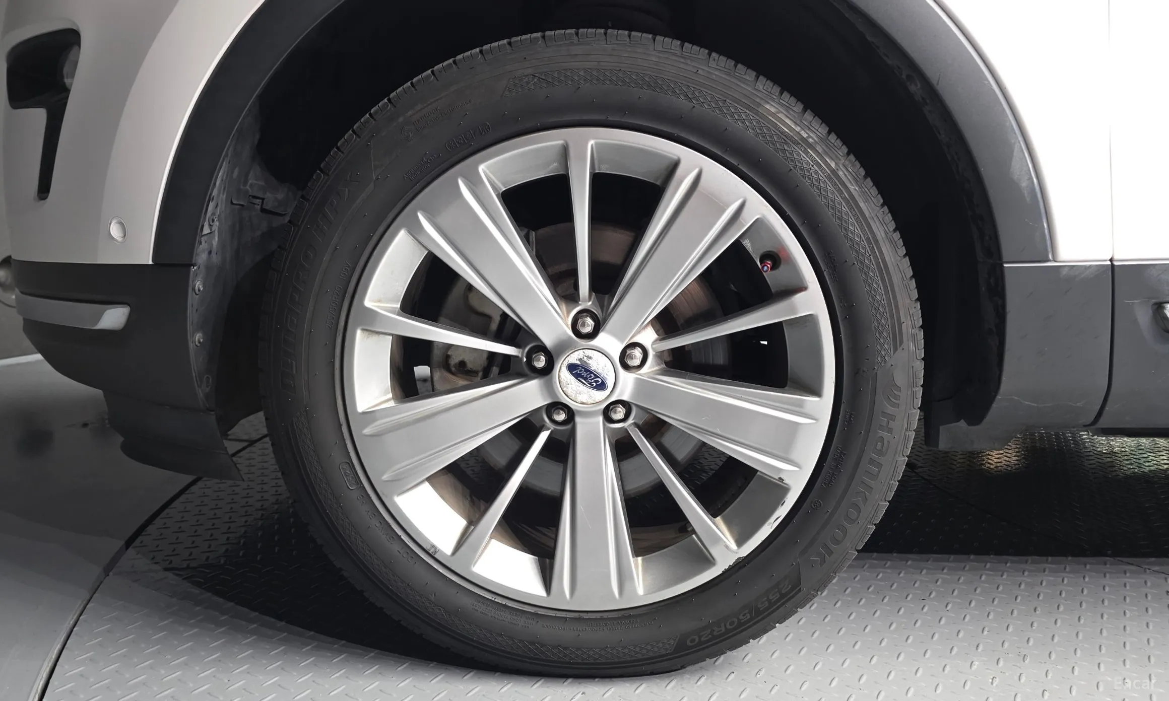 Ford Explorer превью 5
